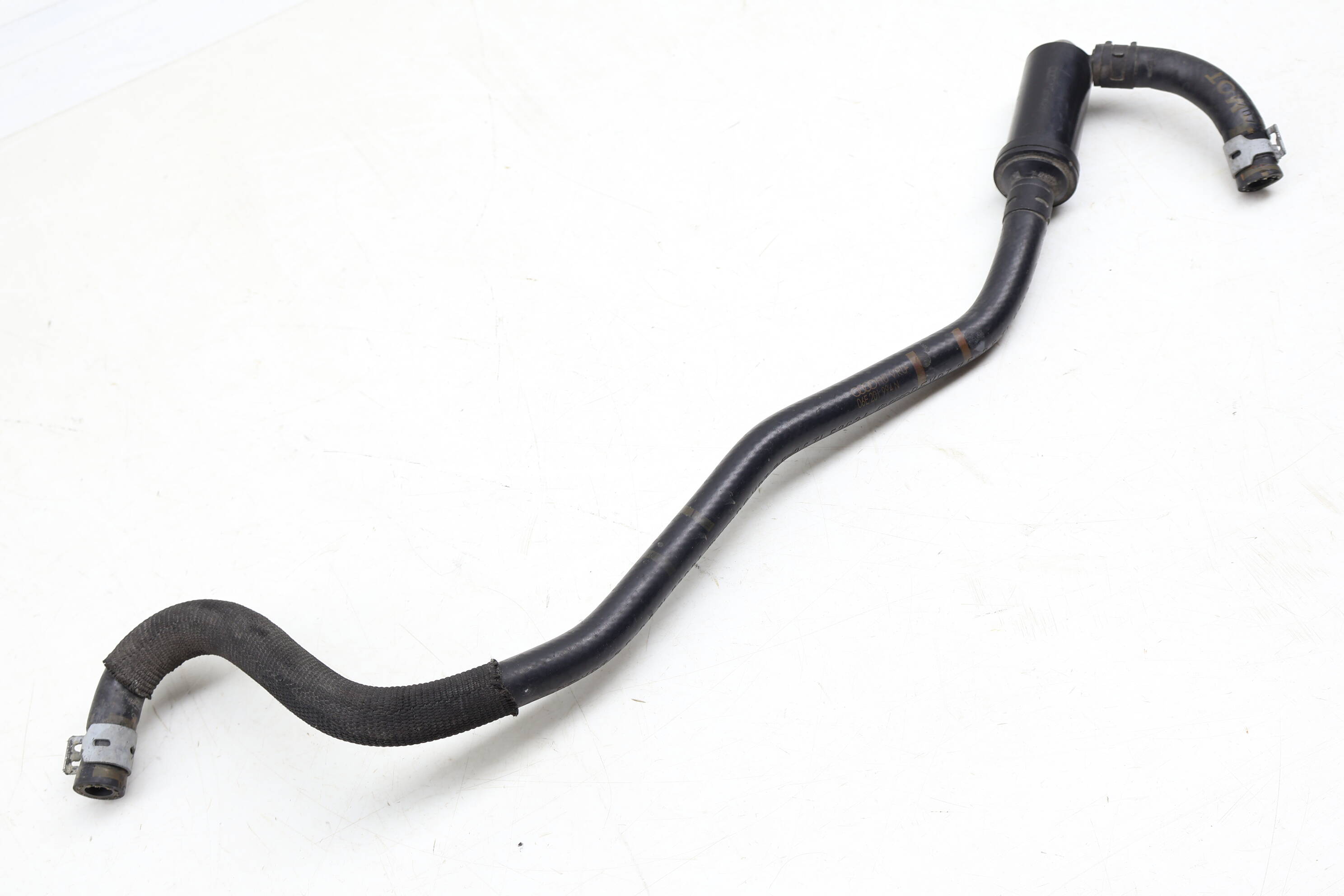 Vacuum Hose / Line 06E201994N