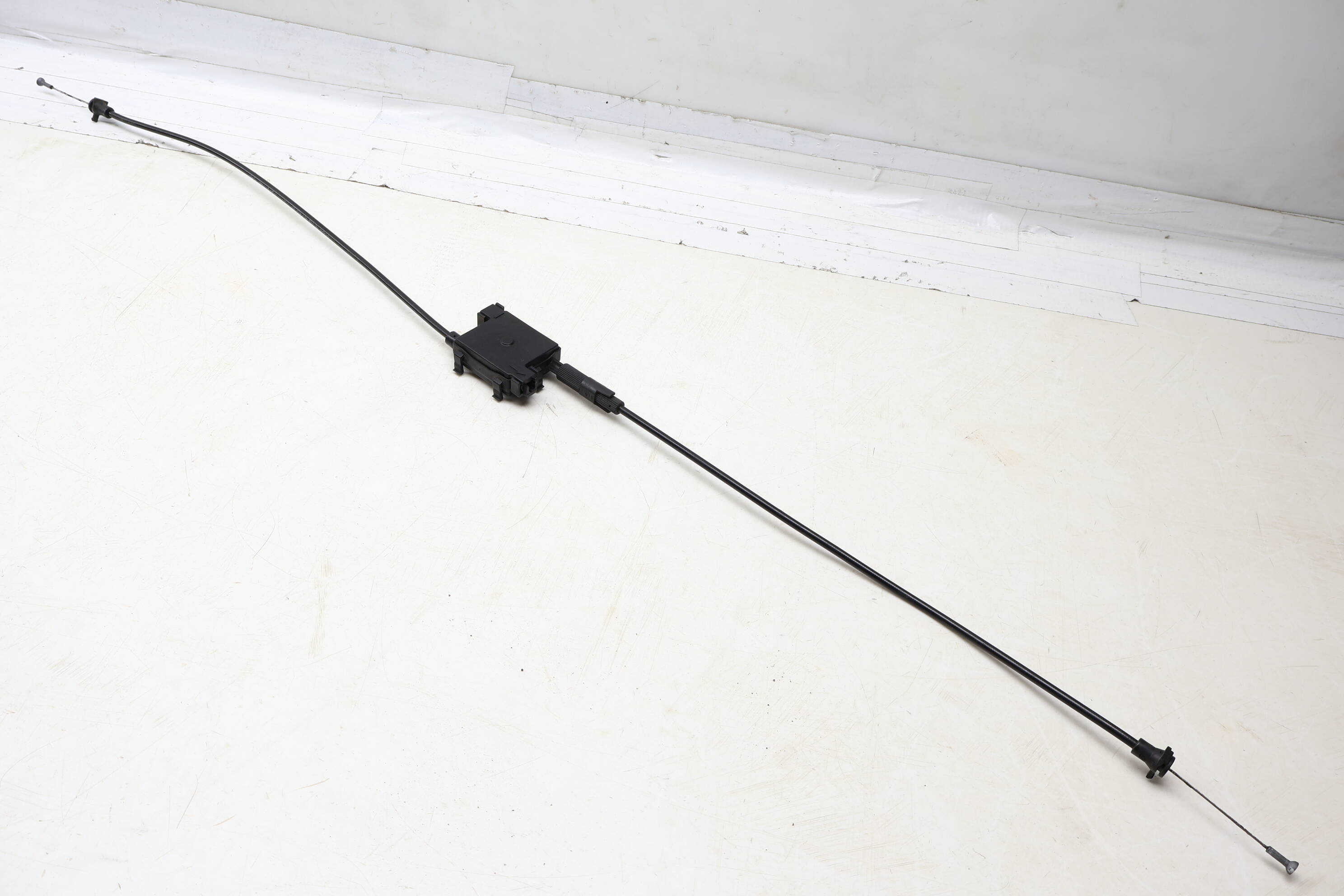 Hood Latch Release Cable 4G0823531A