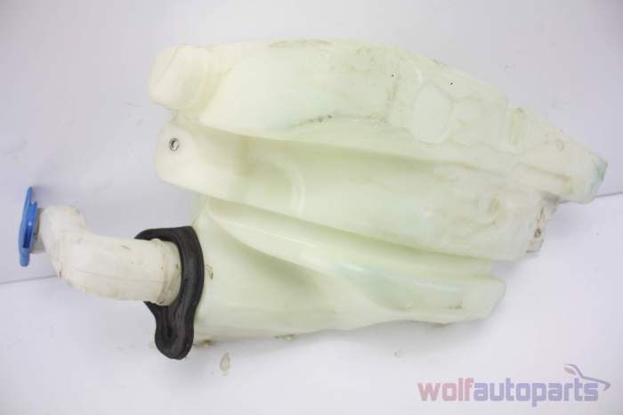 Windshield Washer Reservoir / Tank 4E0955453H main product photo