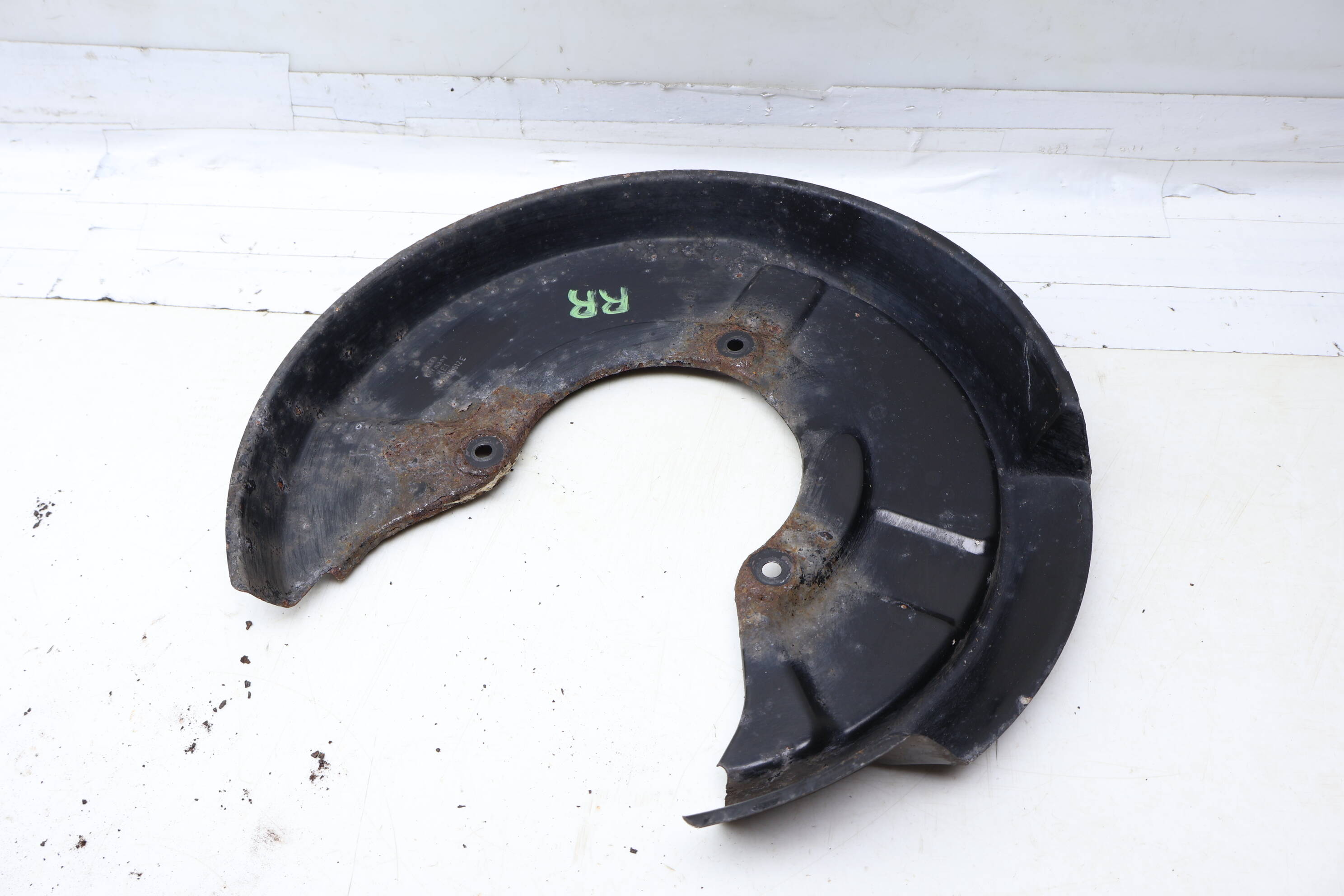 Brake Dust / Splash Shield 8E0615612E