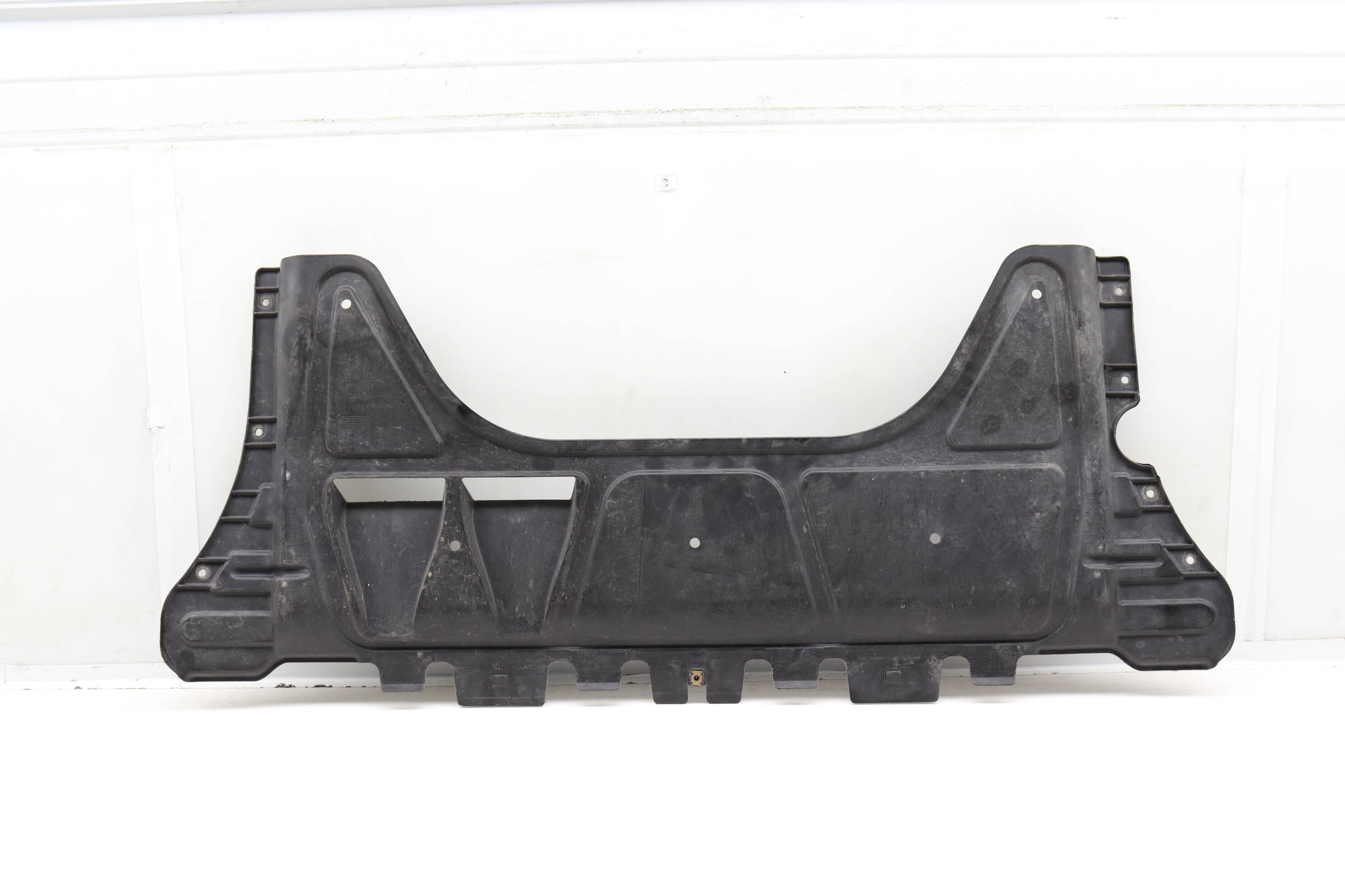 Belly Pan / Skid Plate / Sound Baffle 5Q0825235C