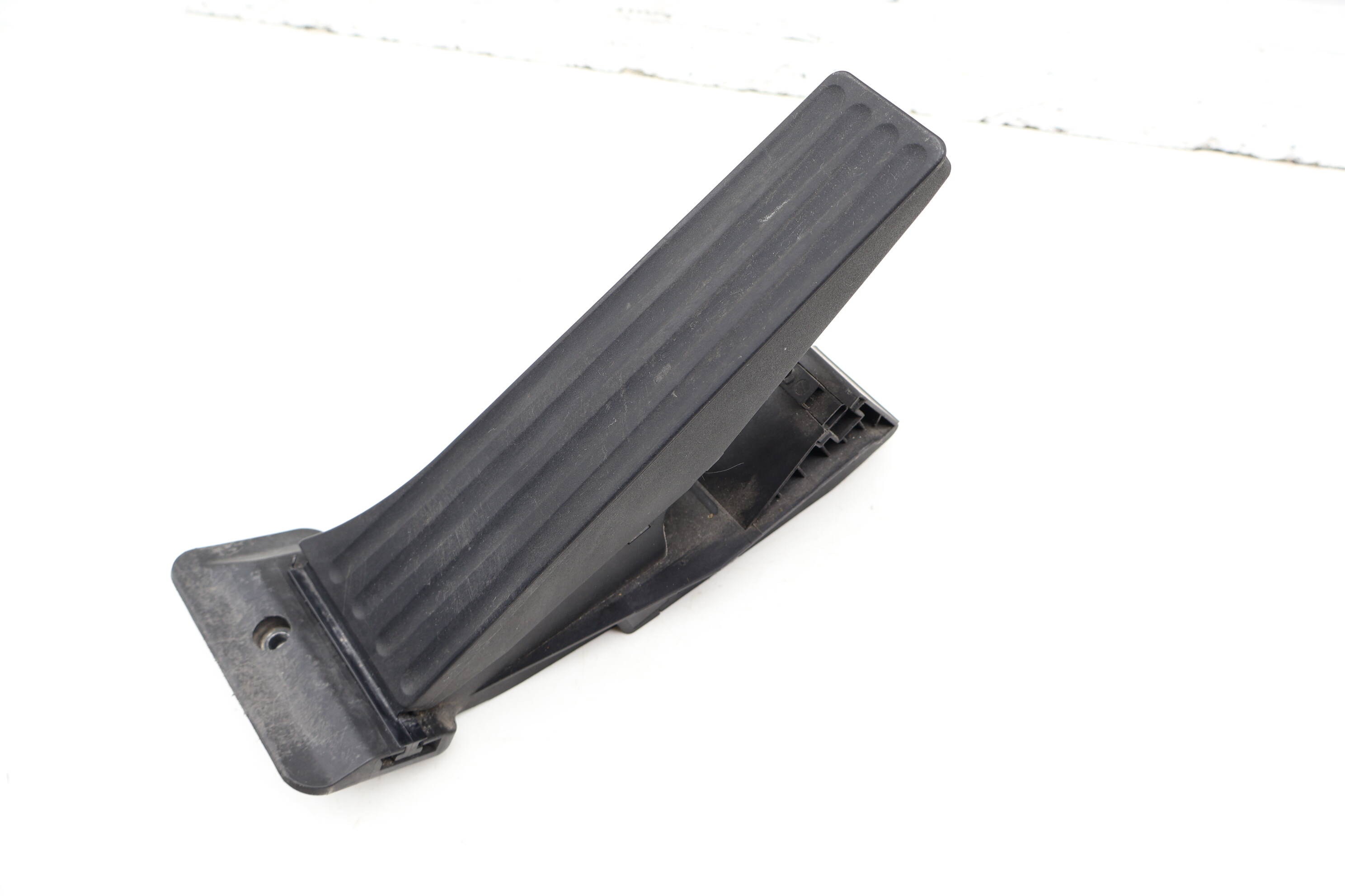 Gas Pedal / Accelerator Module 35426858574