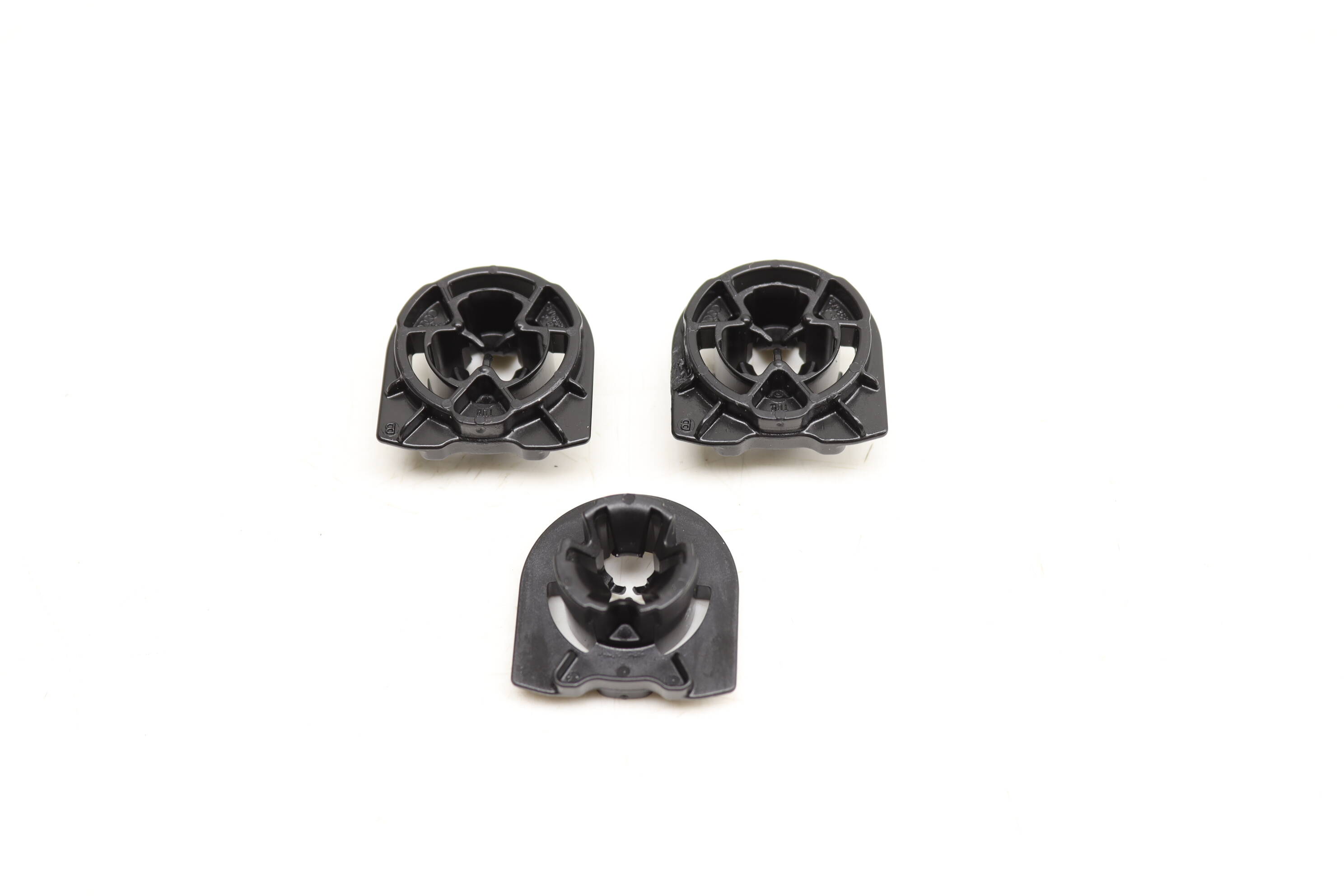 Door Panel Clip / Fastener Set (3) 8V0868243