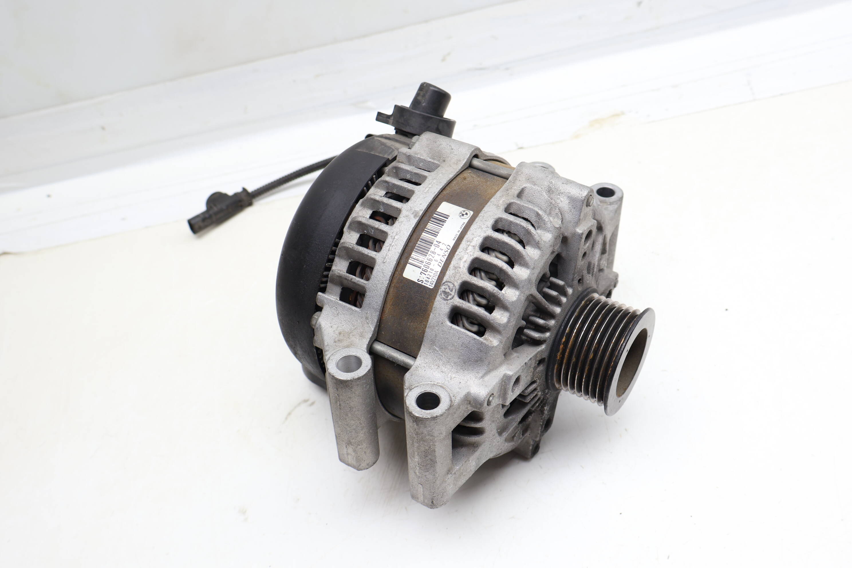 Alternator (210 Amp) 12317606628