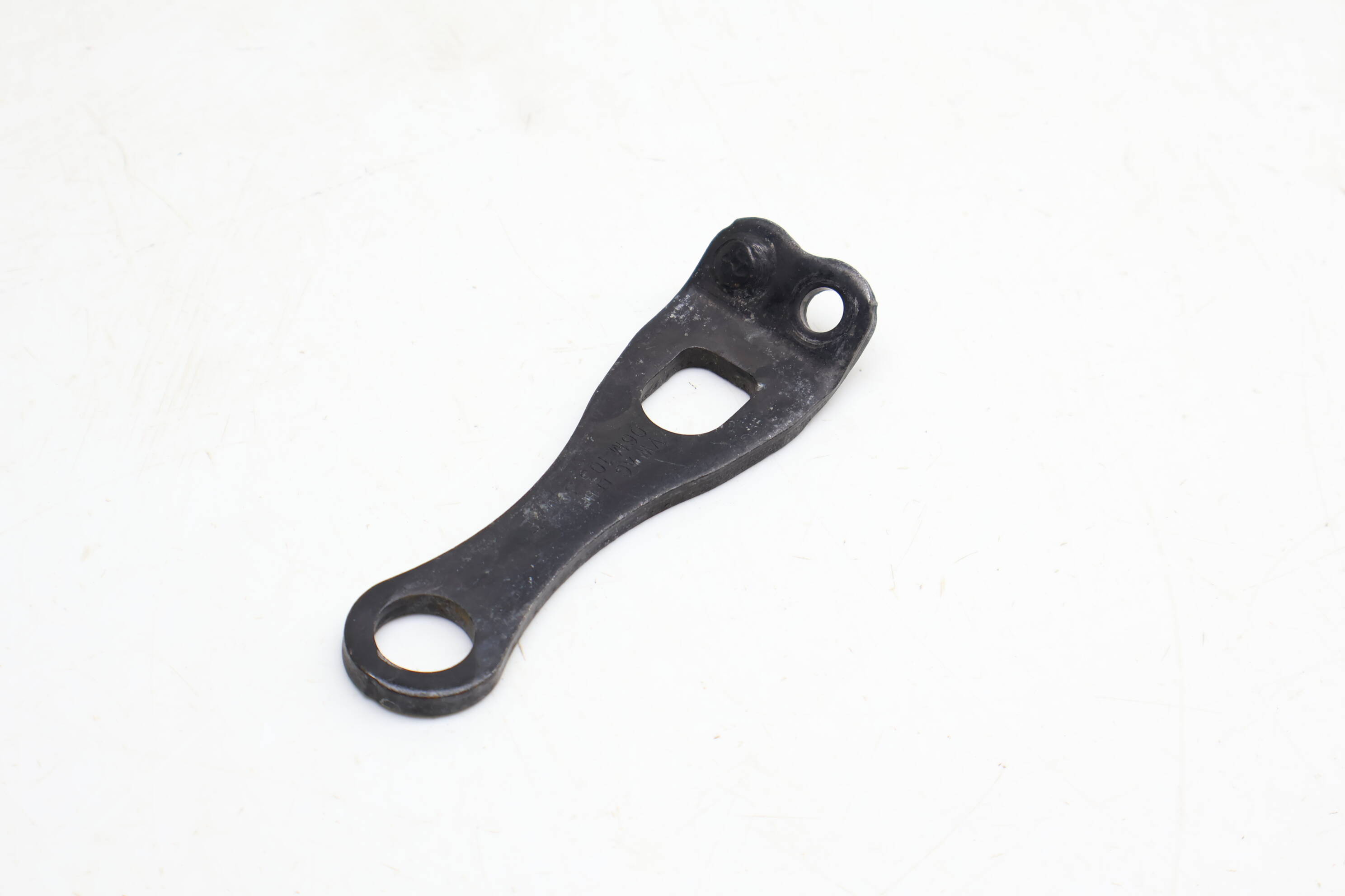 Engine Lifting Mount / Bracket 06M103390AE