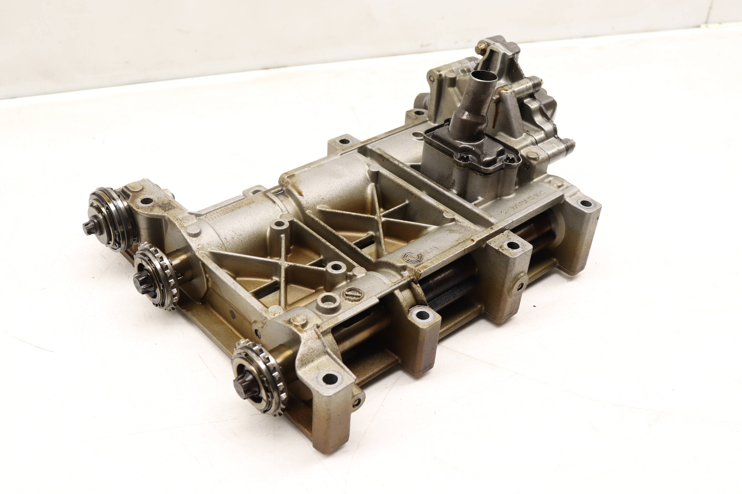 Mercedes-Benz Engine Oil Pump / Balance Shaft Housing 2710301771