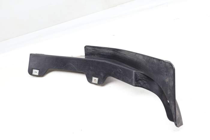 Wheel Spoiler / Mud Flap 8R0853887B main product photo