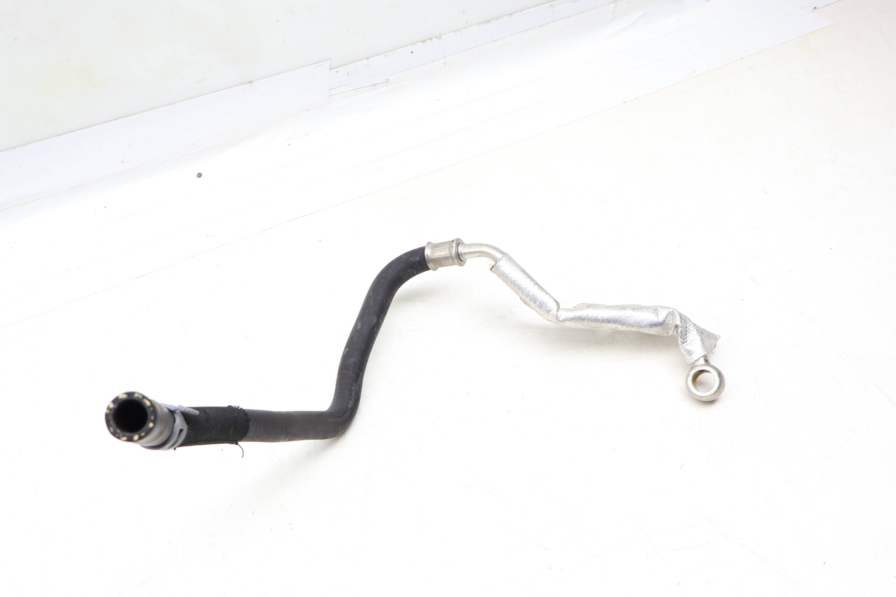 Turbo Coolant Return Hose / Line 06H121492D