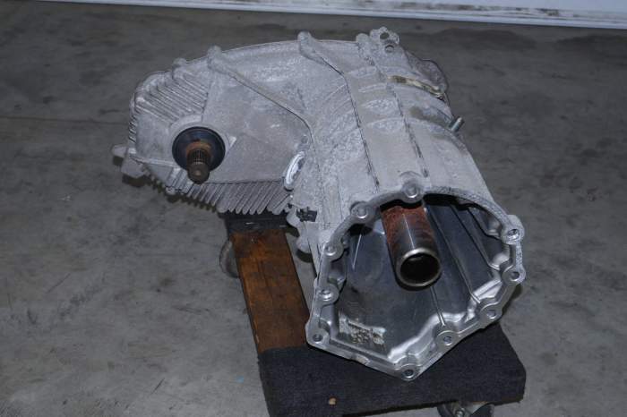 Transfer Case / Box 95834101309 main product photo