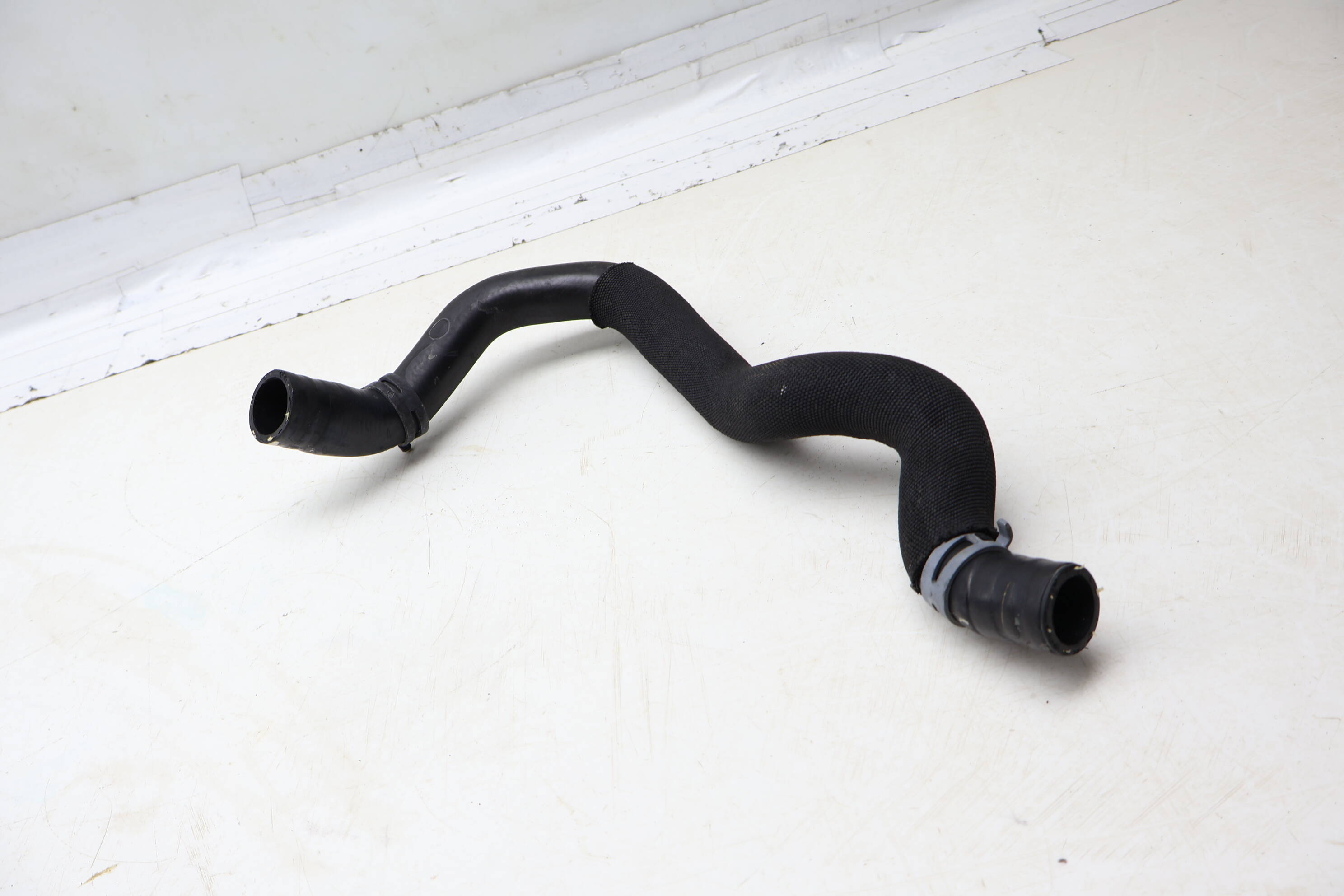 Coolant Hose / Line 3QF122073R