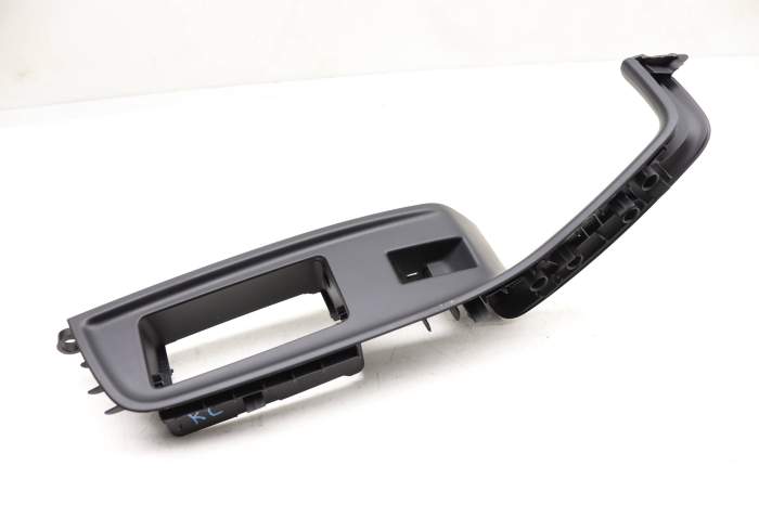 Door Panel Switch Trim / Bezel 4M0959521 main product photo