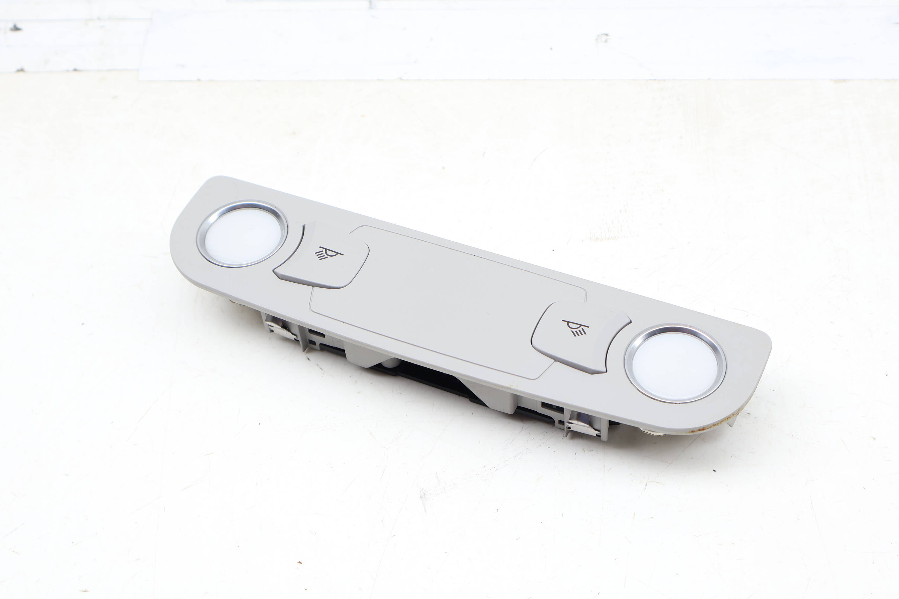 Dome Reading Light 4L0947111B