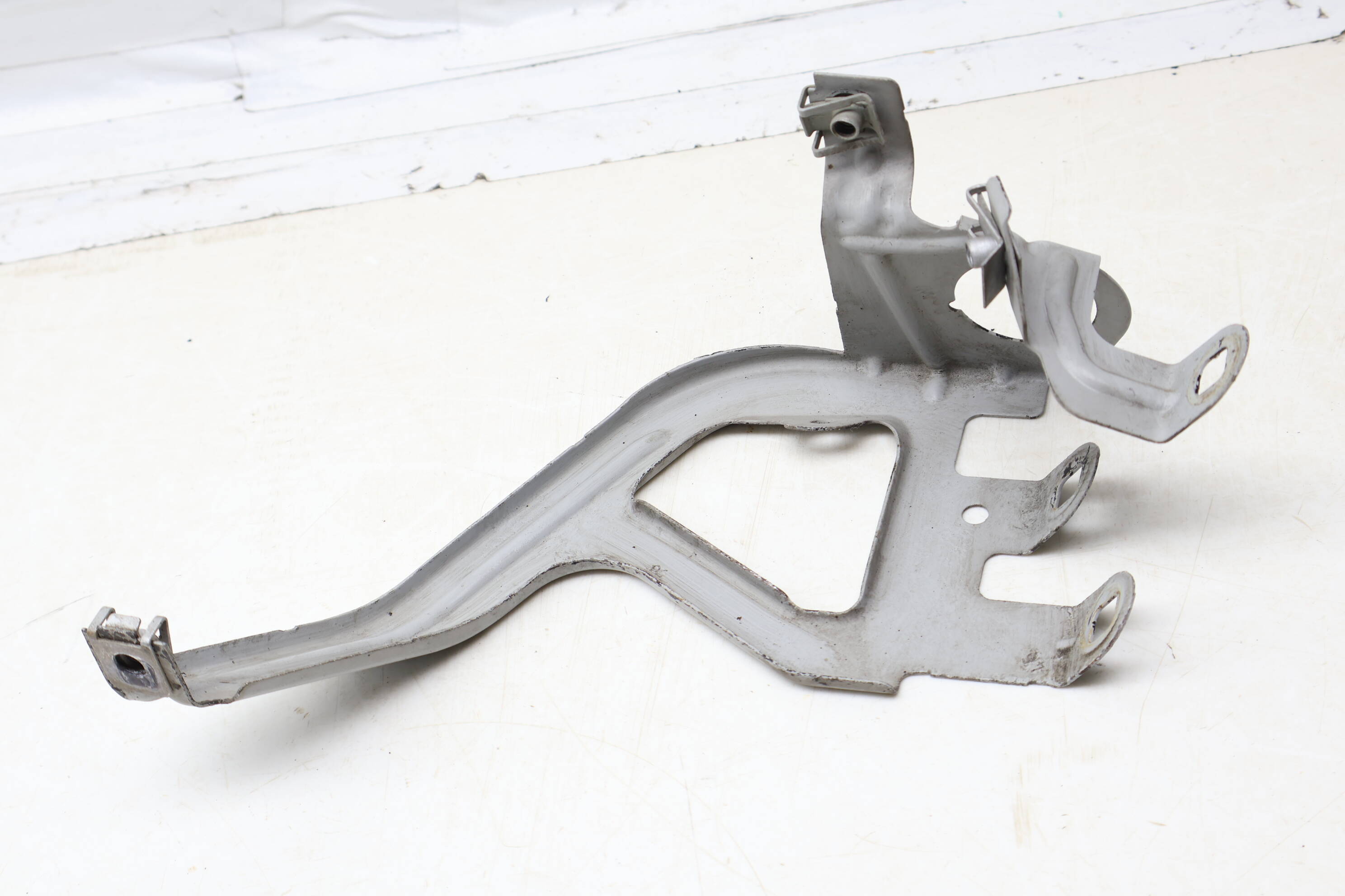 Fender Mount / Bracket 41357207210