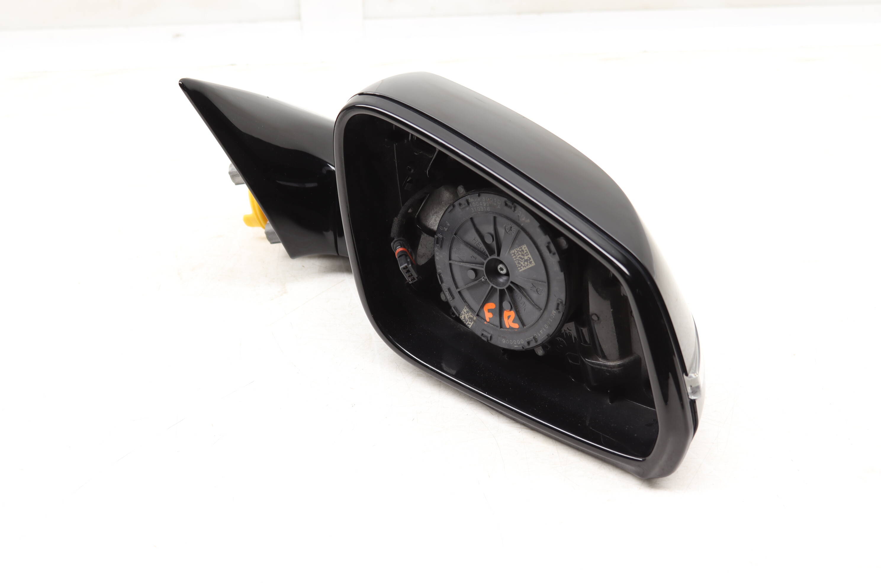 Side&#x20;View&#x20;Mirror&#x20;51167394138
