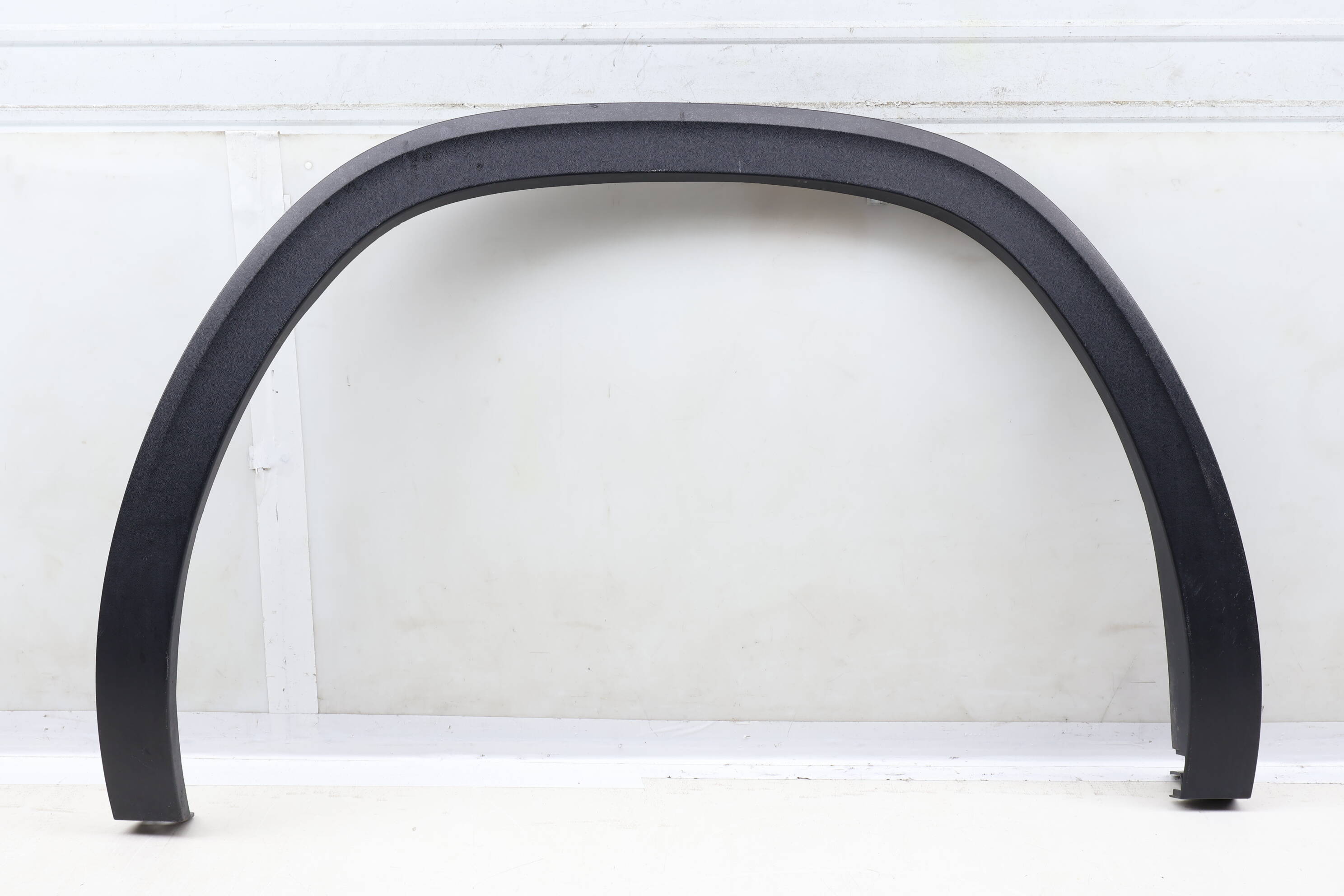 Wheel Fender Flare Trim / Molding 3CN853818