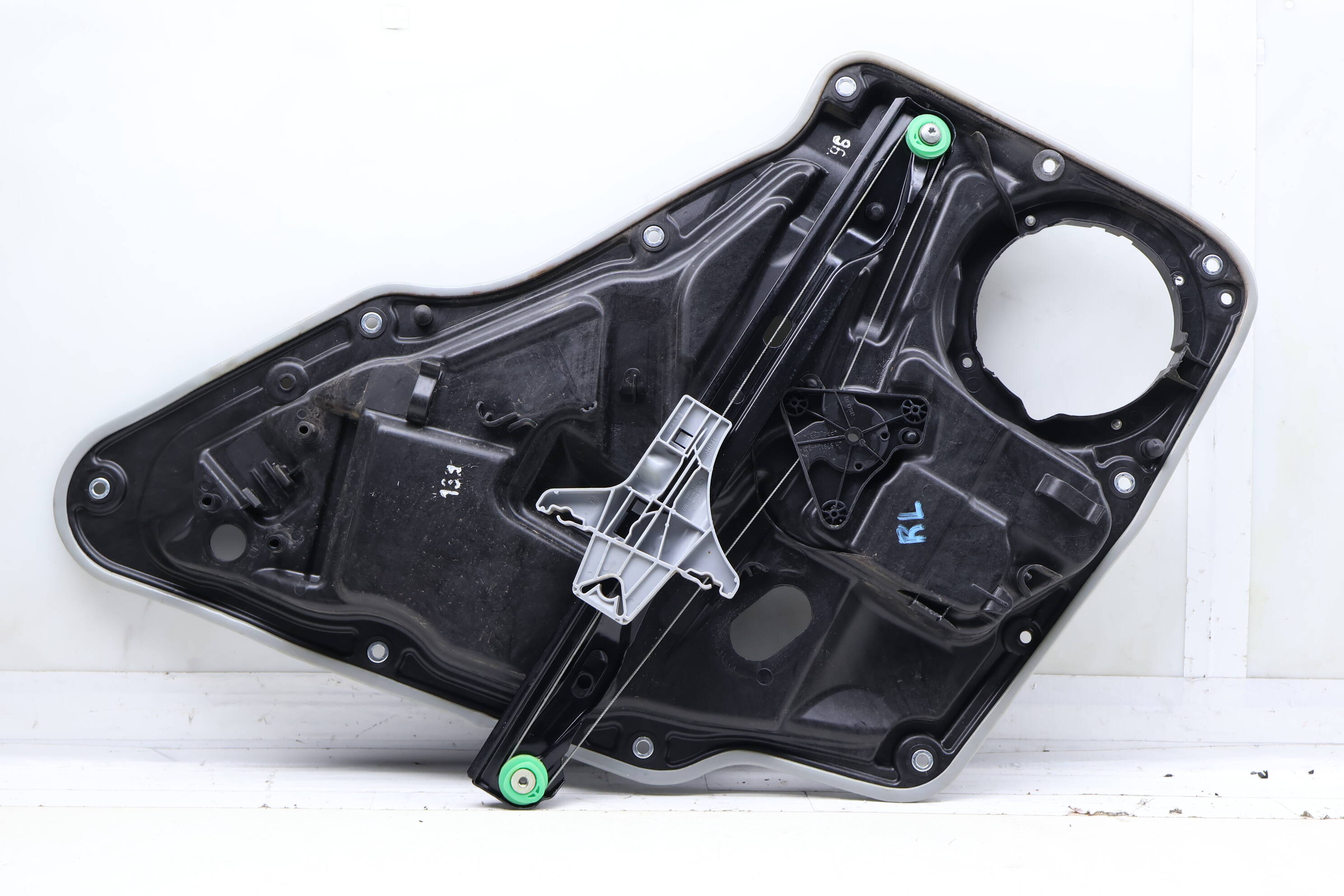 Window Regulator W/ Frame 5N0839729S