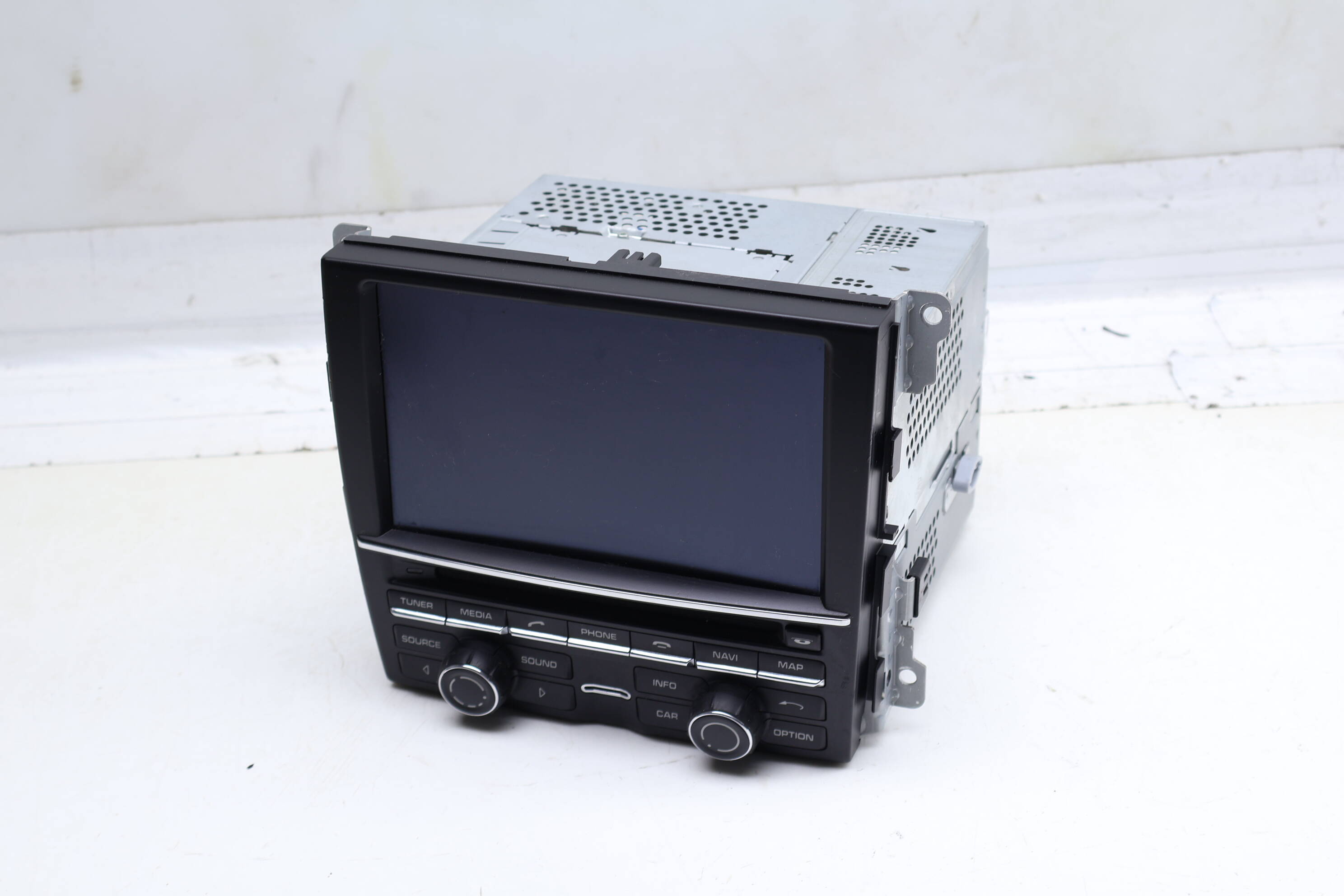Radio / Stereo / Navigation Unit 97064296352