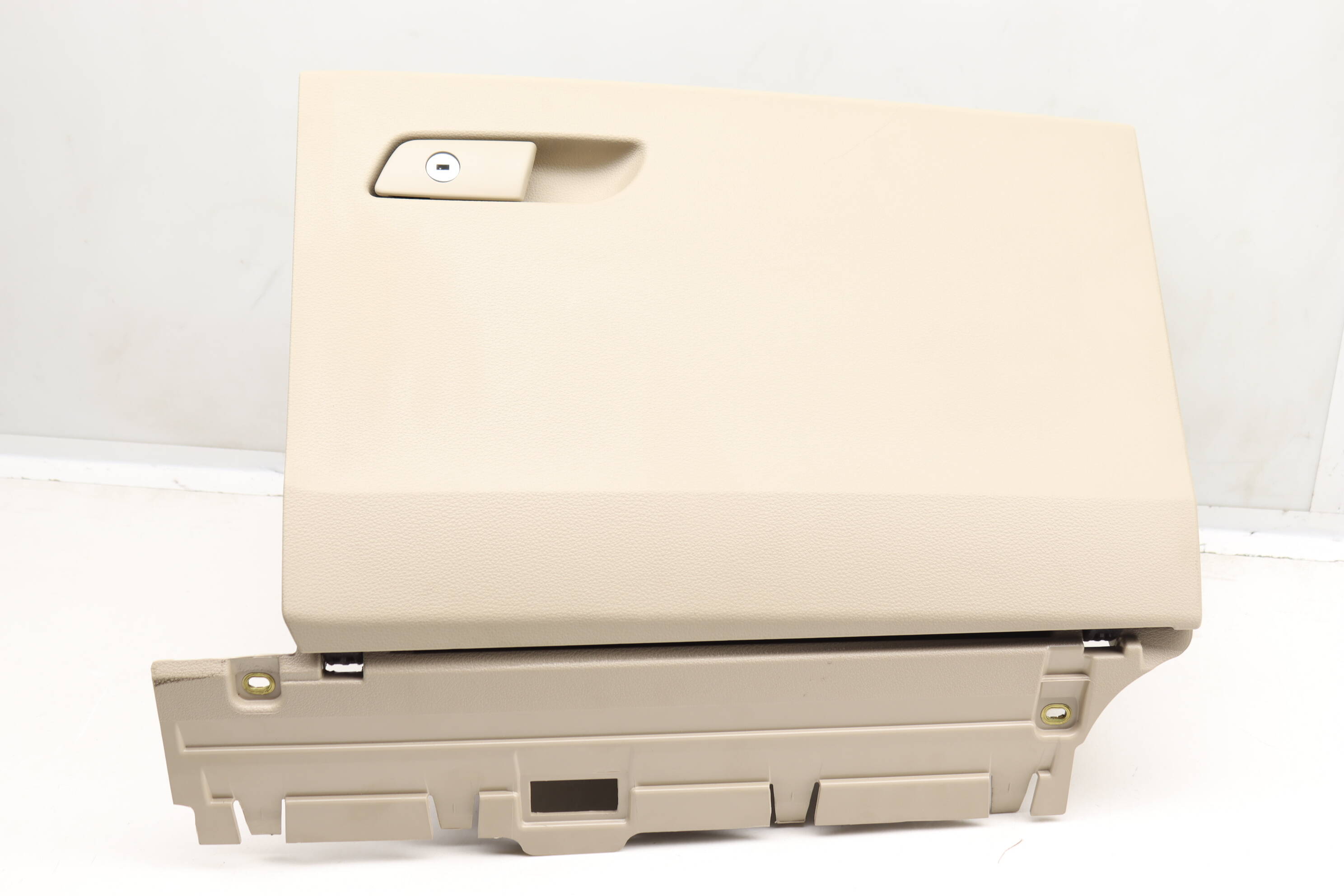 Glove Box / Compartment 80B857035C