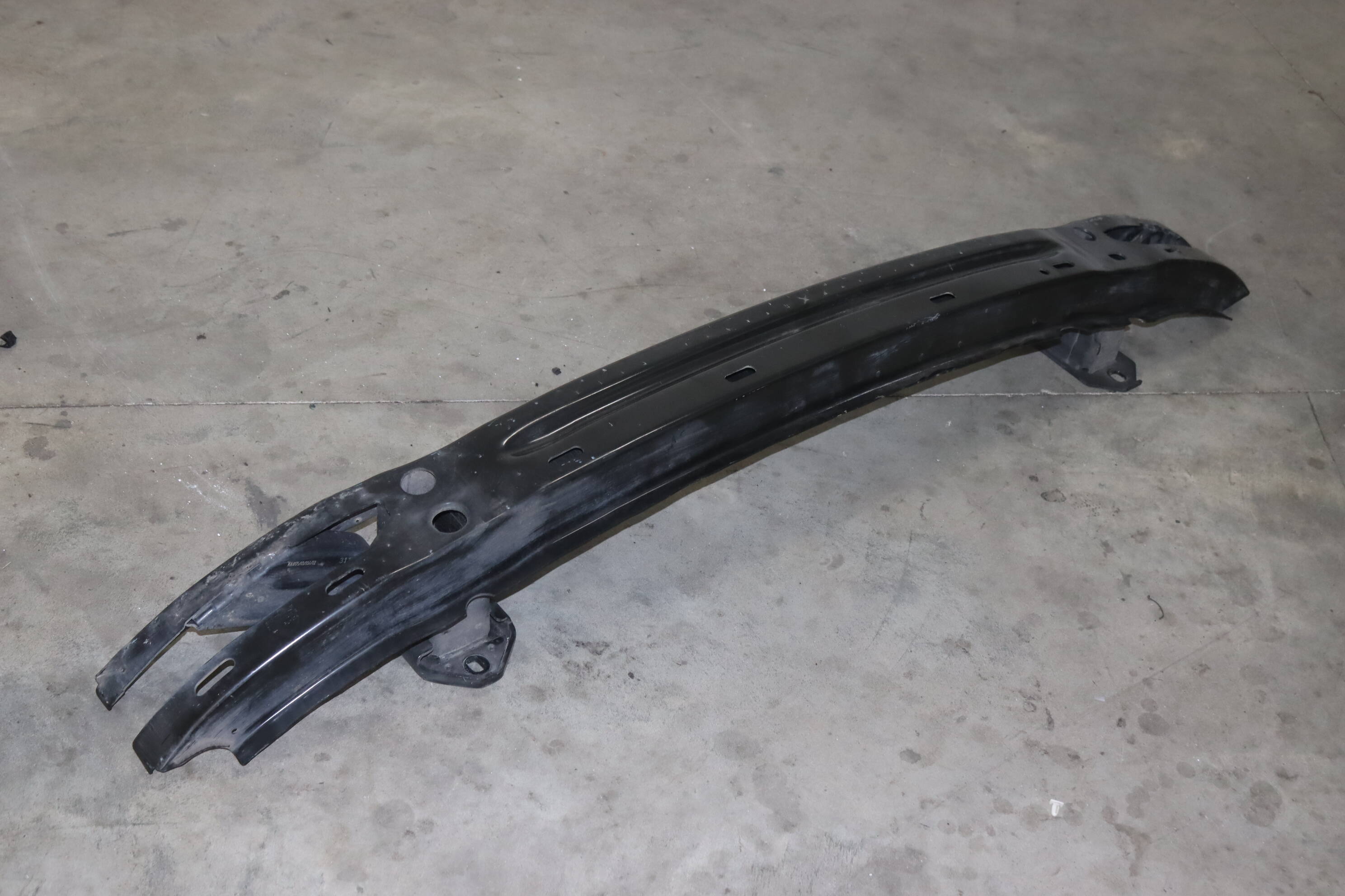 Bumper&#x20;Reinforcement&#x20;Bar&#x20;&#x2F;&#x20;Impact&#x20;Beam&#x20;51127301234