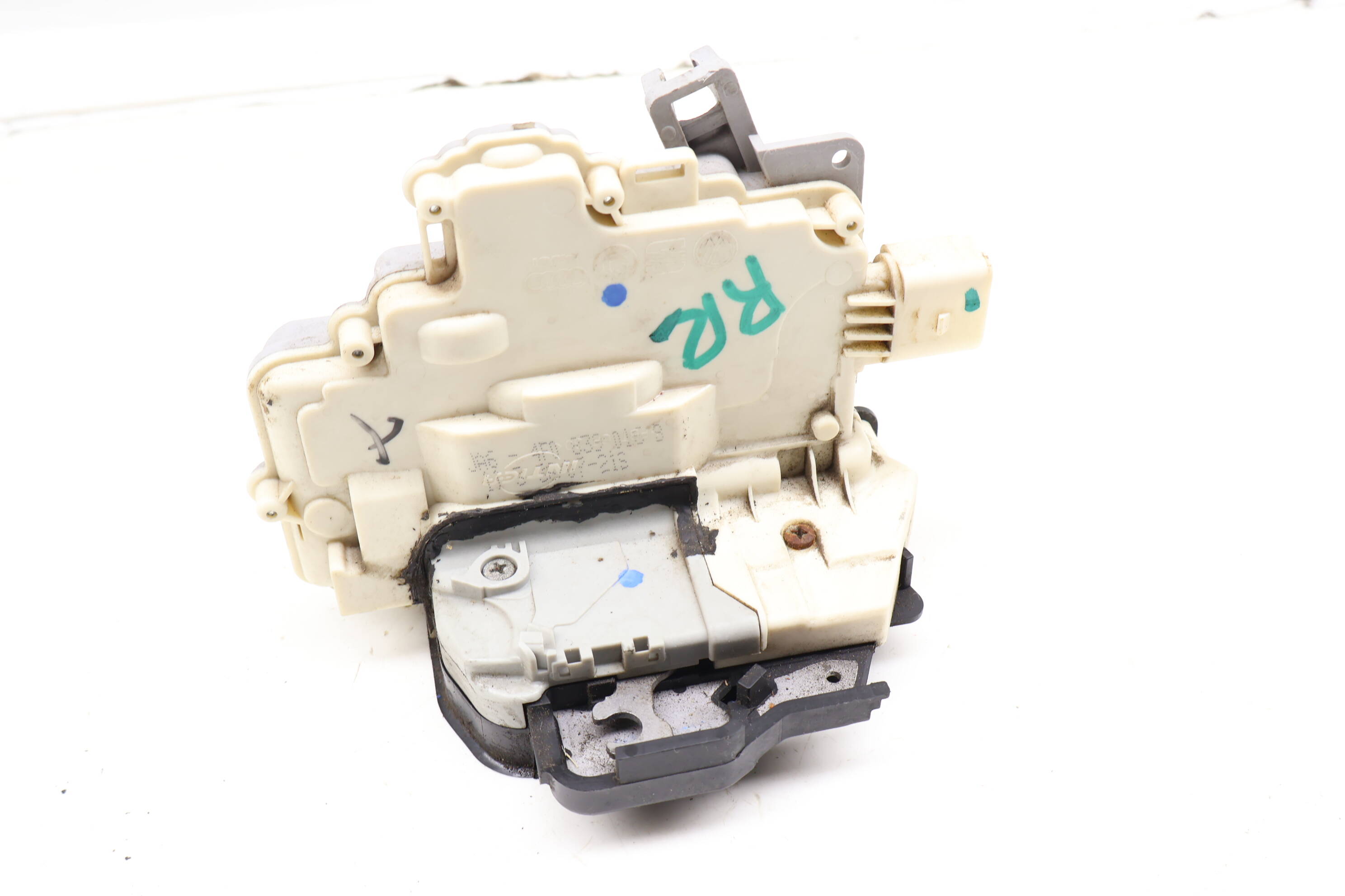 Door Latch / Lock Actuator 4F0839016B