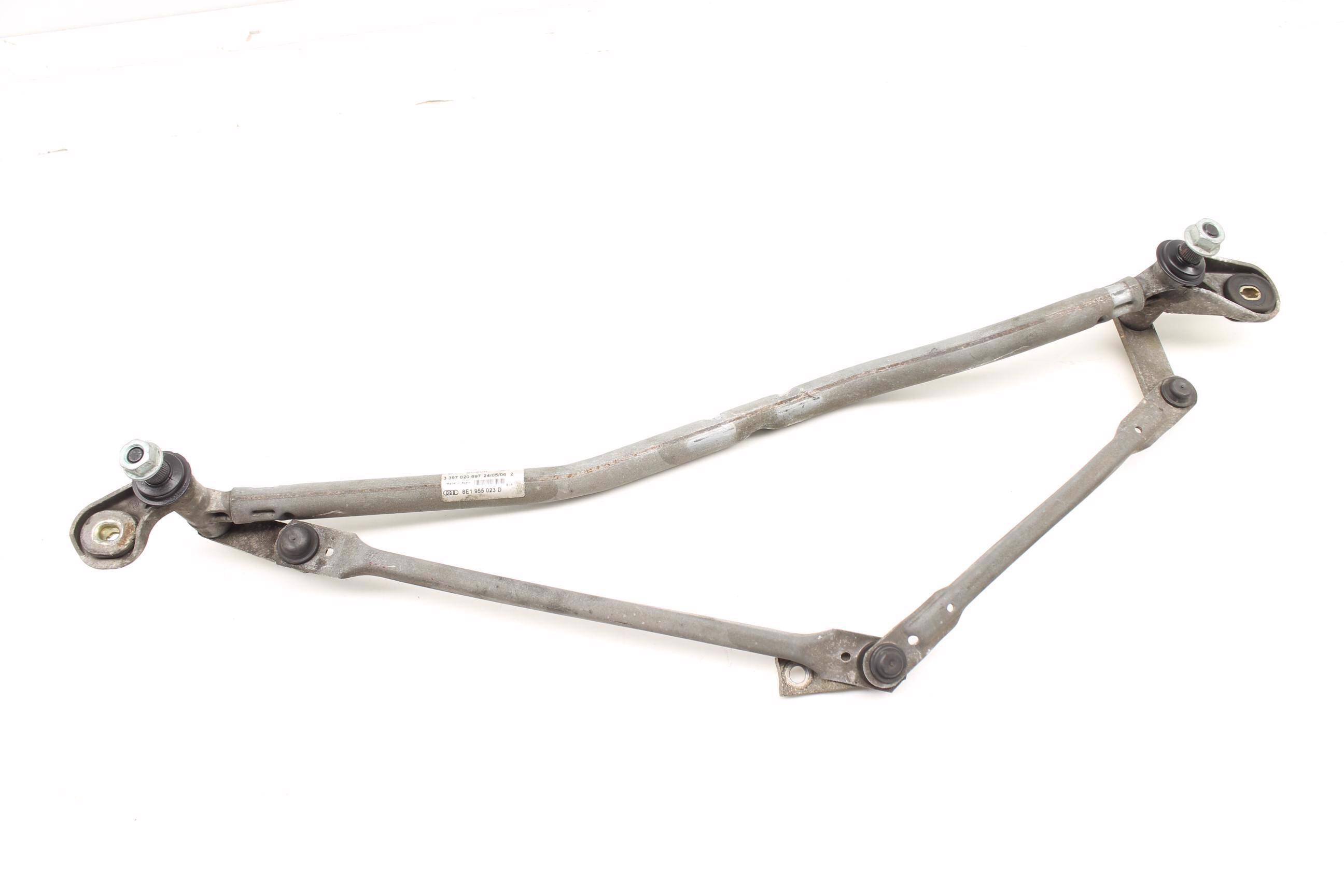 Windshield Wiper Transmission / Bracket 8E1955023D