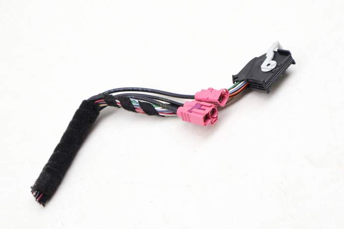 Online Services / Phone Module Wiring Connector / Pigtail main product photo