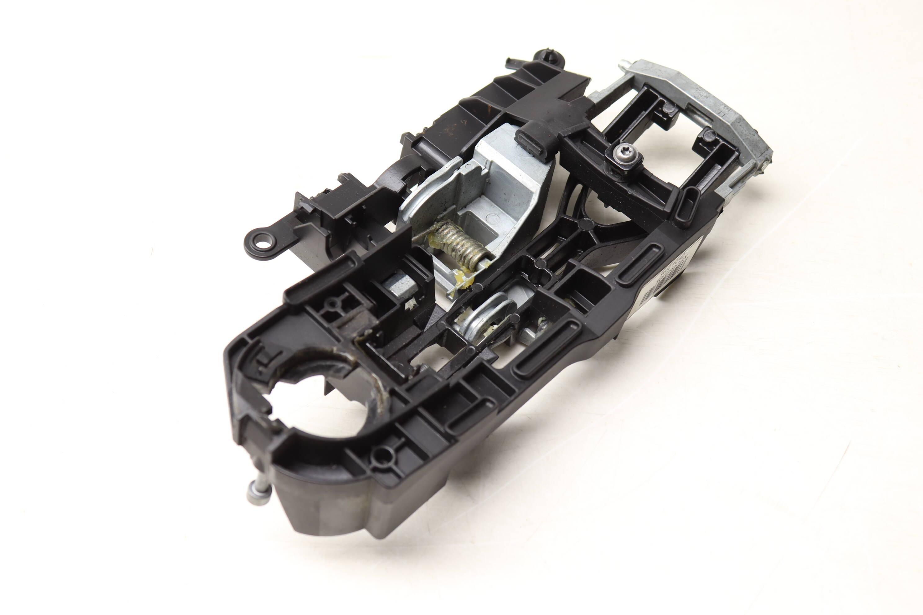 BMW Front Left Exterior Door Handle Bracket 51217312867