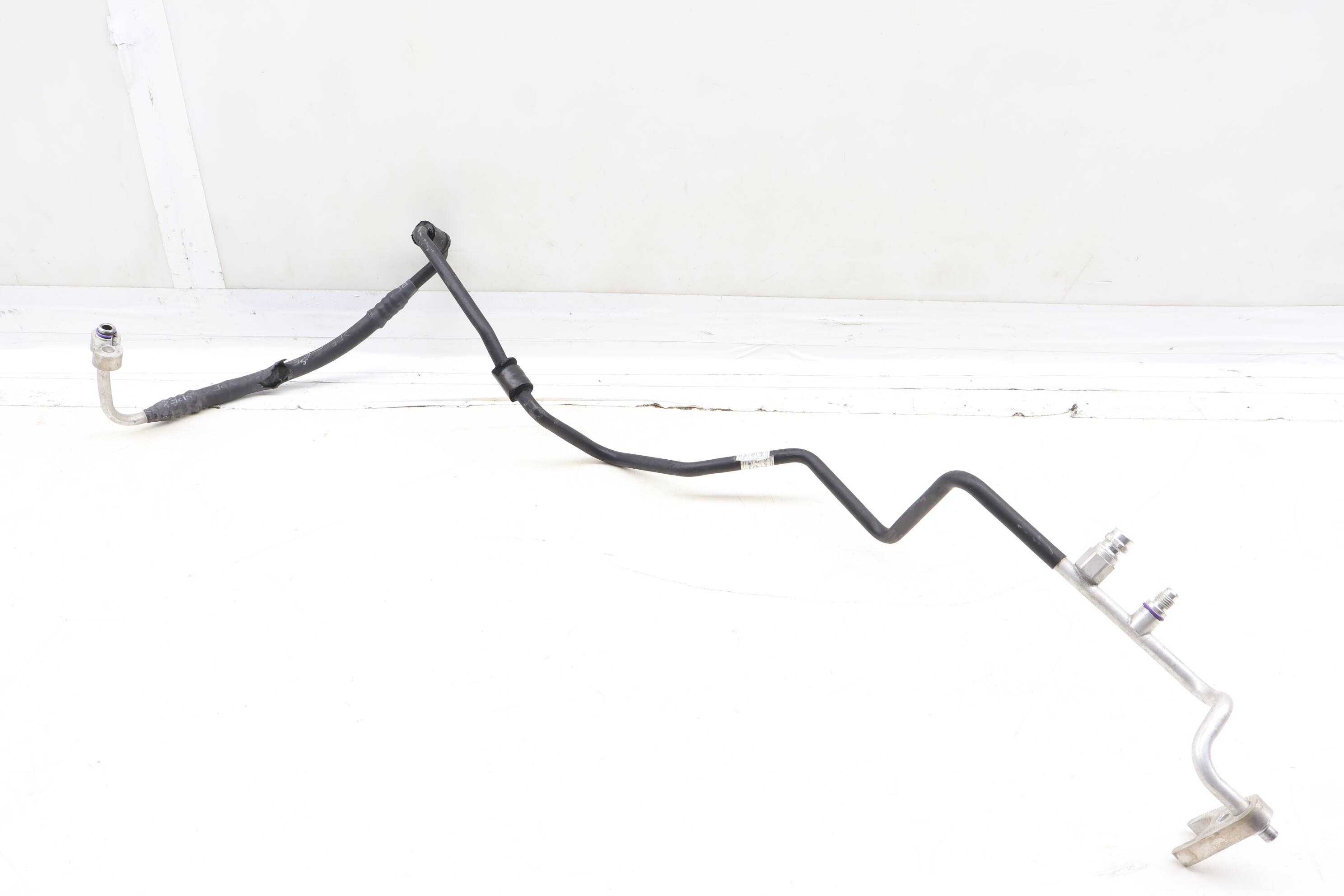 Upper Ac Hose / Line / Pipe 8N1820741E