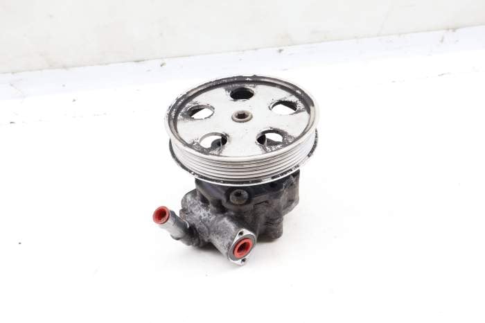 Power Steering Pump 8R0145153C main product photo