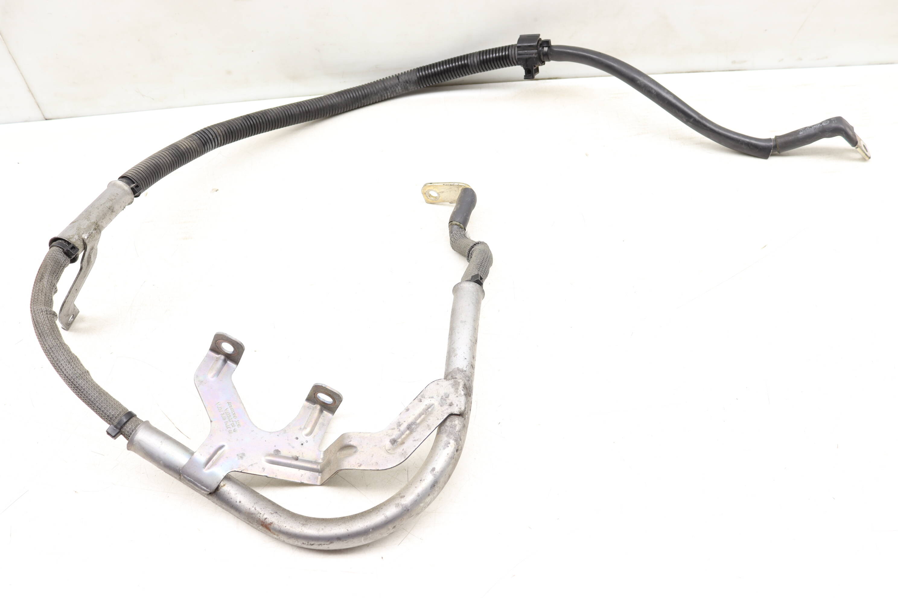 Starter / Alternator Wiring Harness / Battery Cable 7P5971228B 95861212201