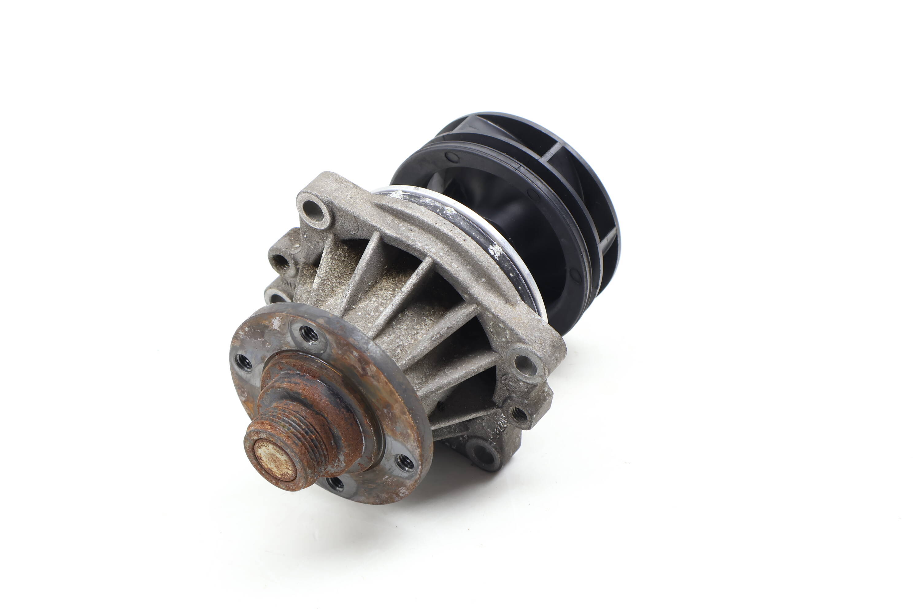 Coolant&#x20;&#x2F;&#x20;Water&#x20;Pump&#x20;11517509985