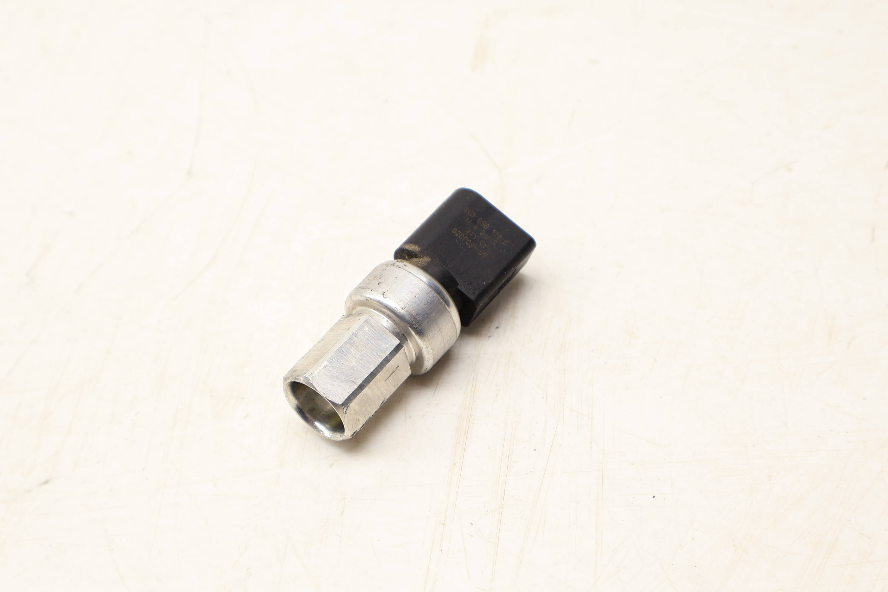 Ac Pressure Switch / Sensor 1K0959126E 95561313703