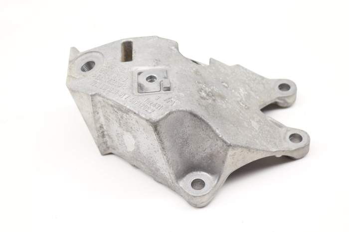 BMW Left Engine Mount Bracket (Z4, 330i) 22116876205 BMW Left Engine Mount Bracket (Z4, 330i) 22116876205