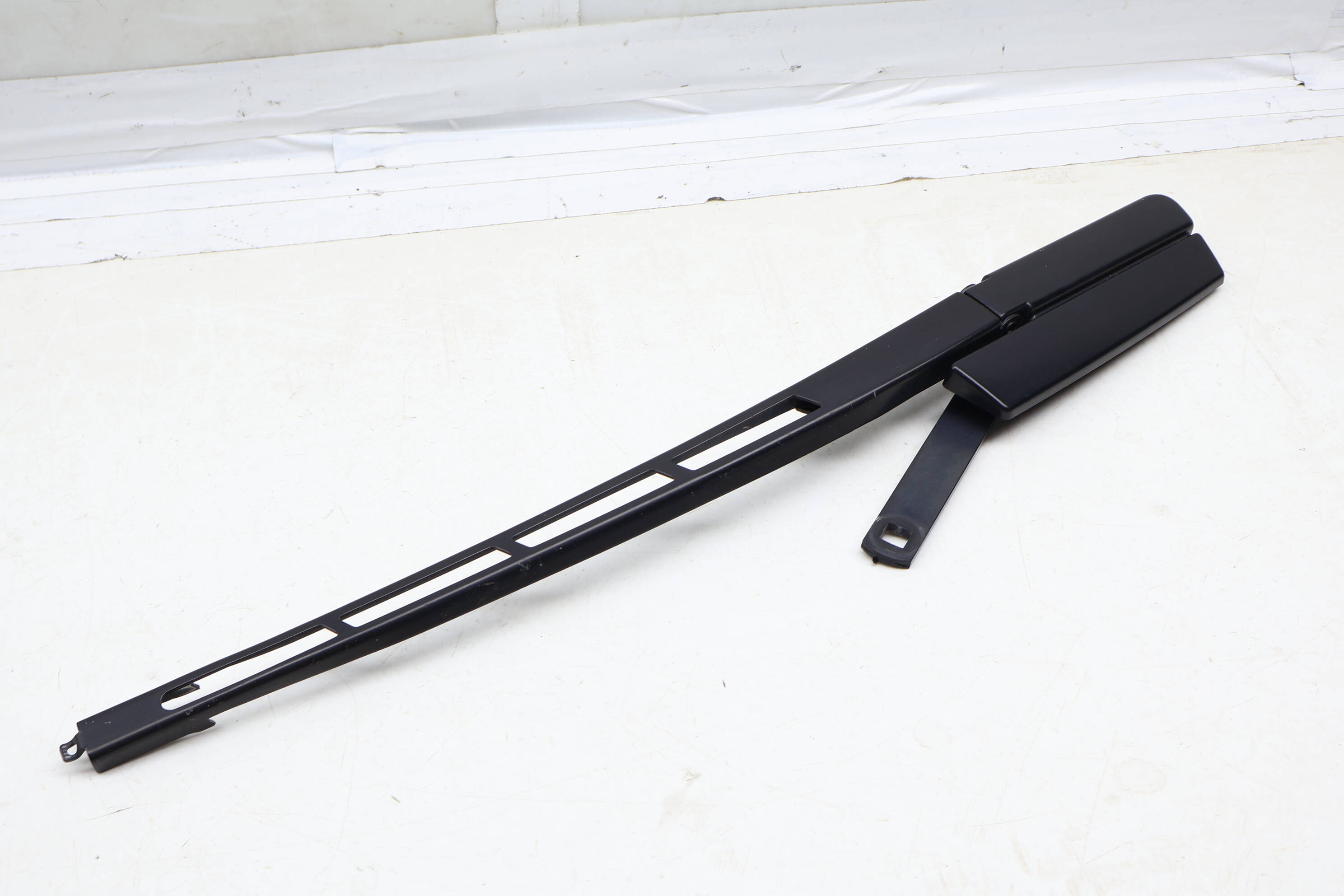 Windshield Wiper Arm 4L1955408B