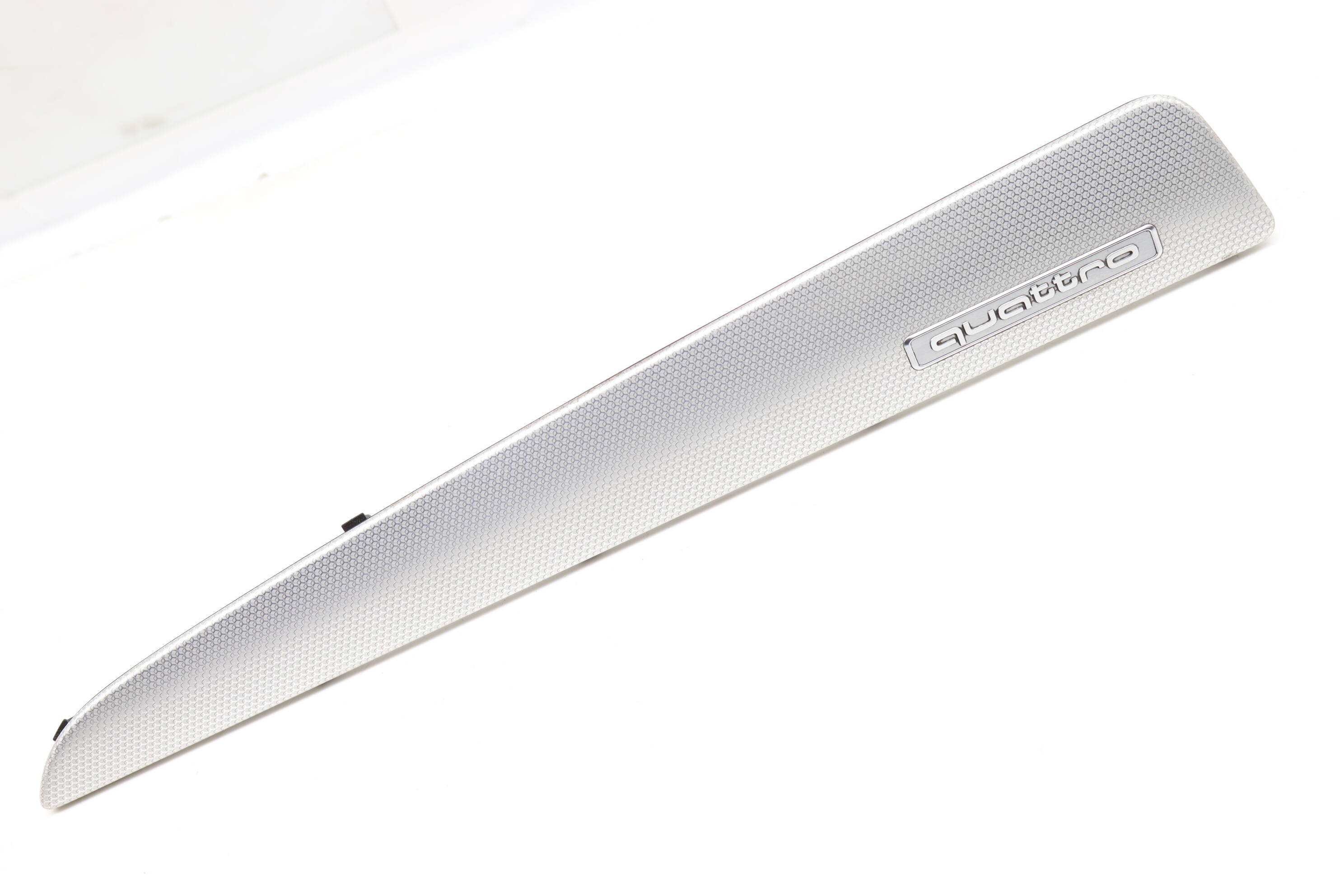 Dash Panel Trim 8R1853190AL