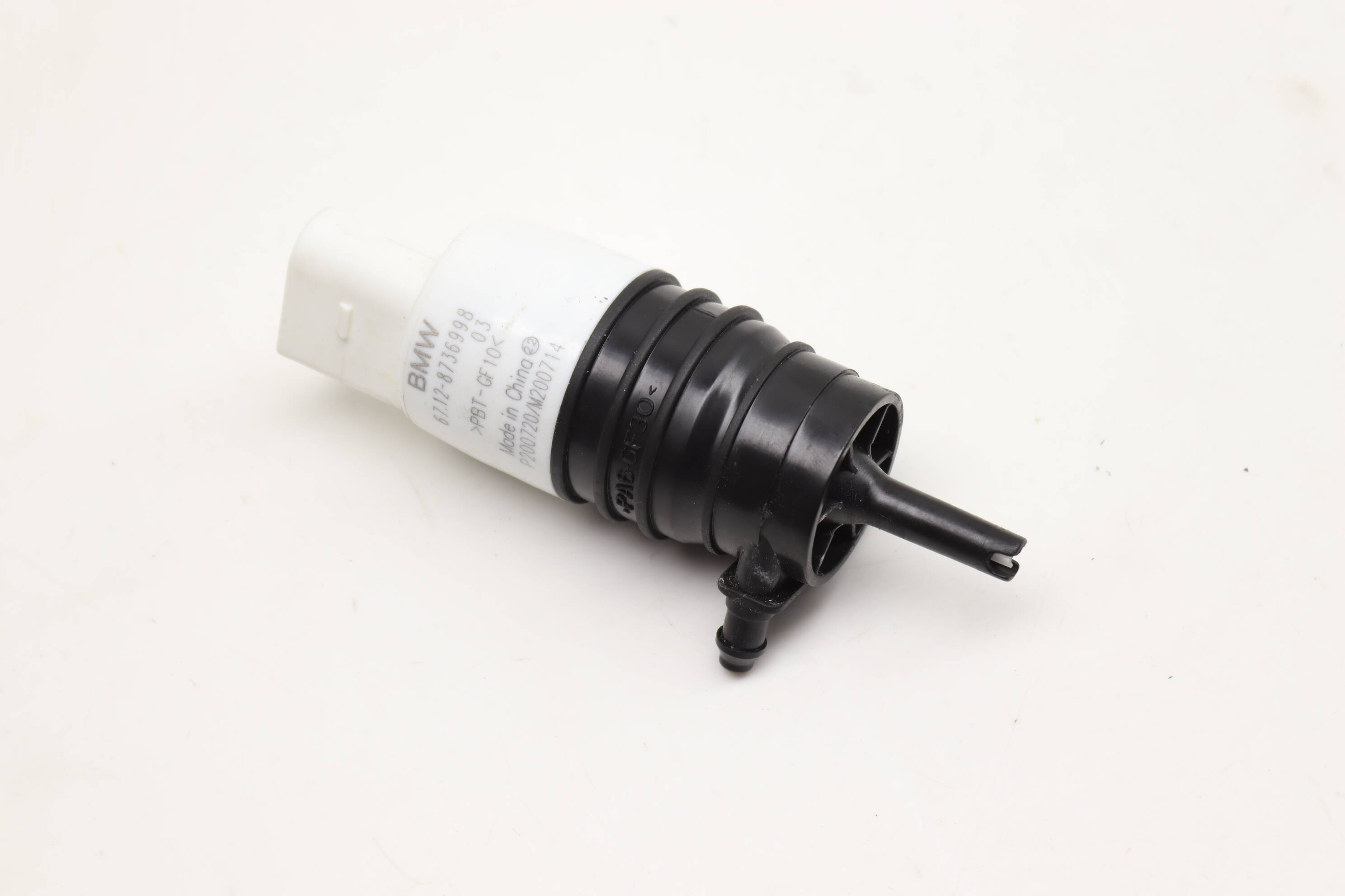 BMW Windshield Washer Pump 67128736998