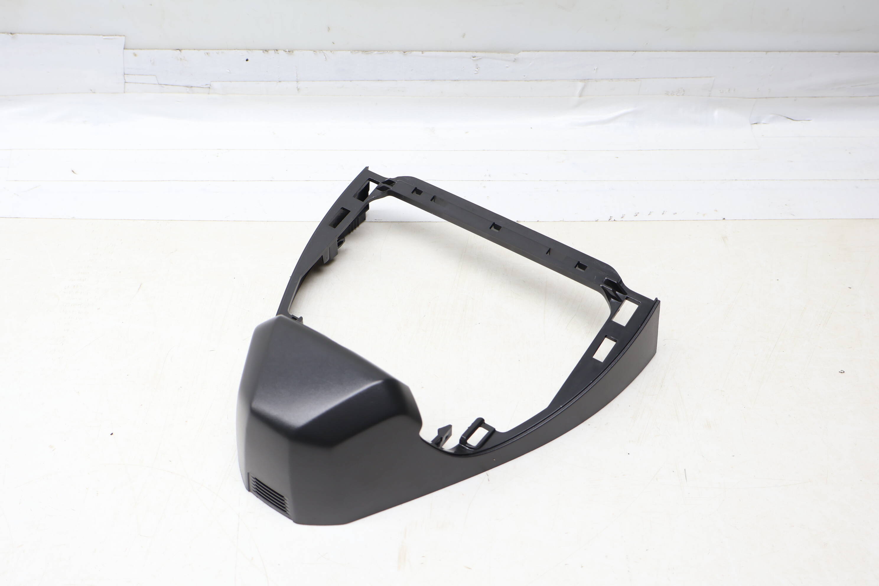 Interior Rear View Mirror Cover (Upper) 11K868437