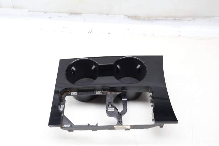 Shifter Trim / Cup Holder 3CN864263G main product photo