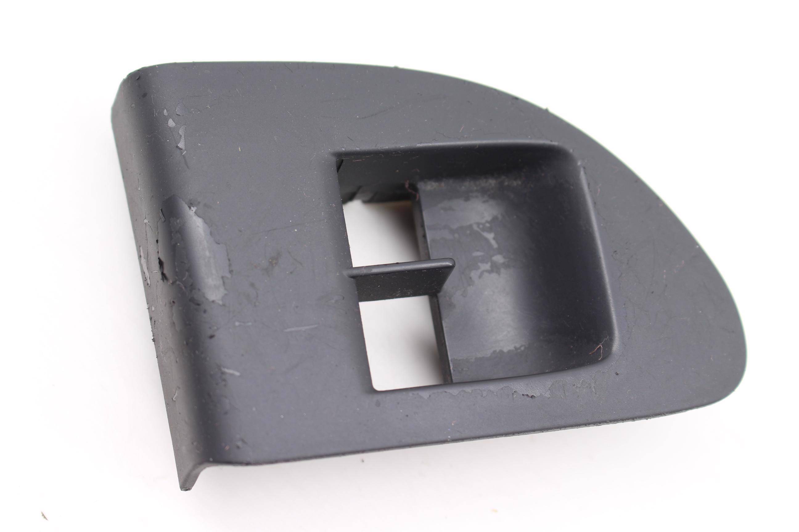 VW Front Left Door Panel Switch Trim / Bezel (Touareg) 7L6867375C