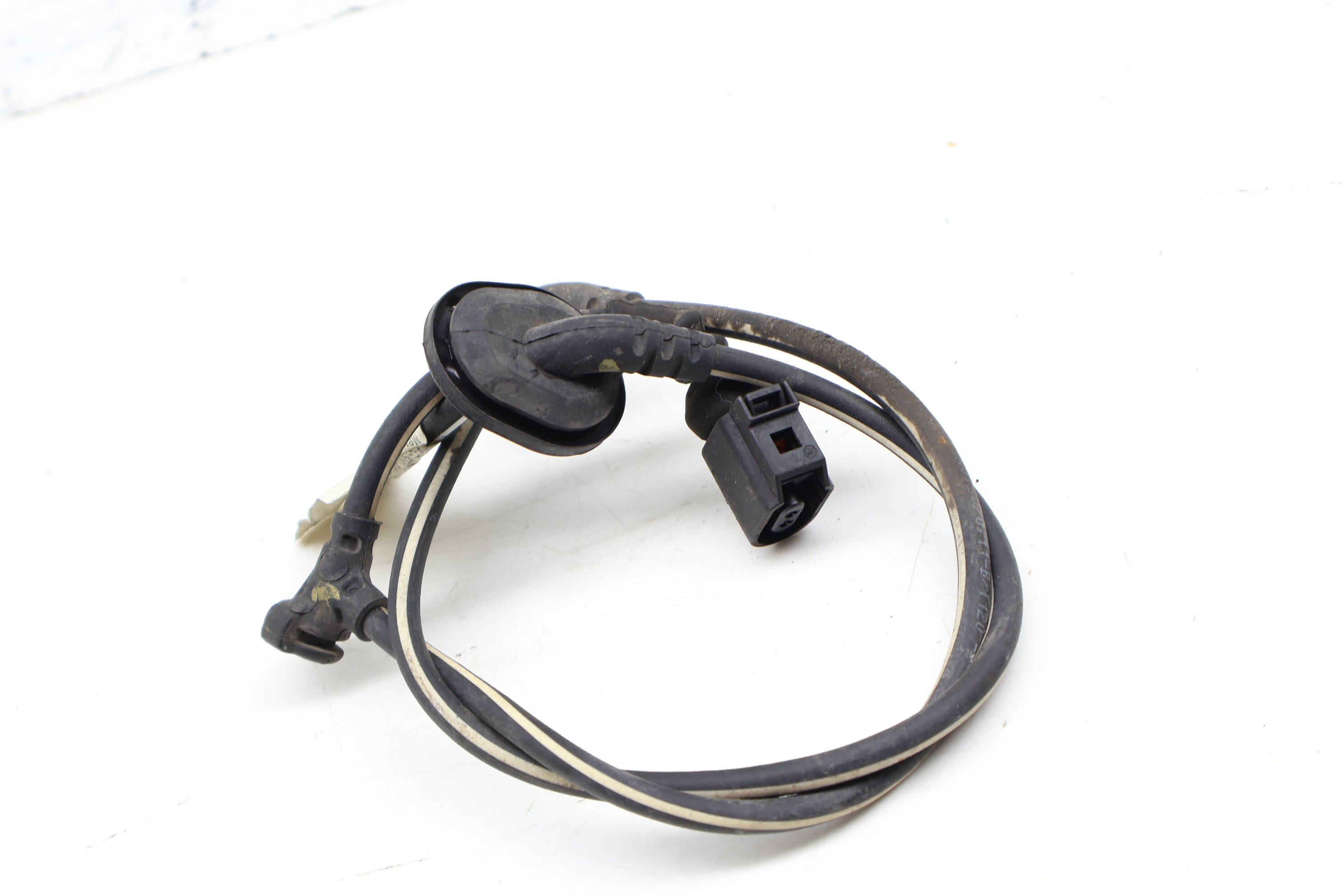 Abs / Speed Sensor Wiring Harness 3CN927903E