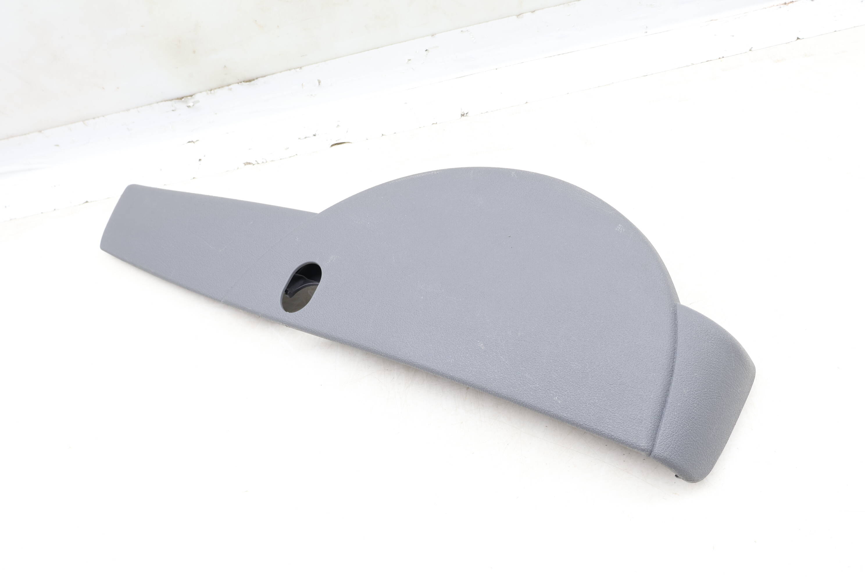 Outer Seat Trim / Panel 8N0881326