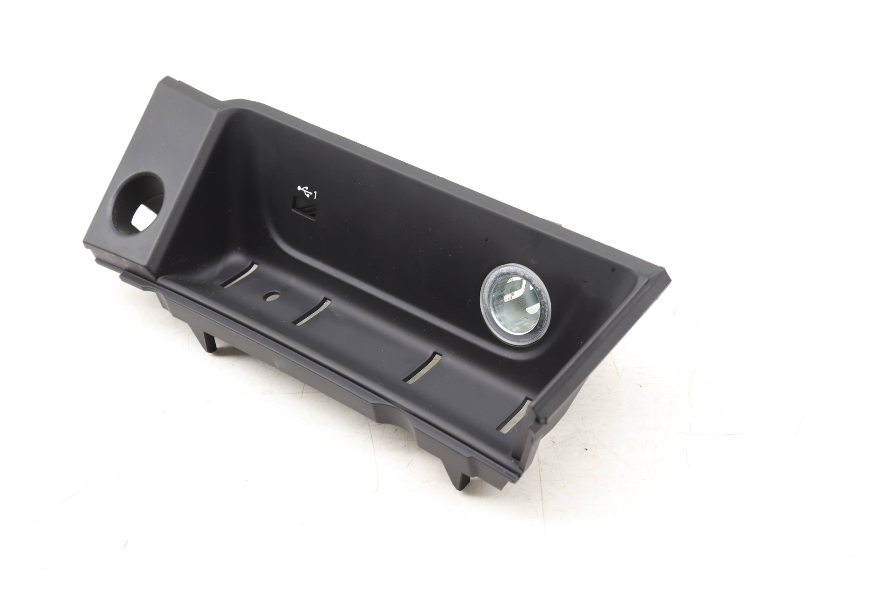 Center Console Storage Bin / Tray 8W1864131C