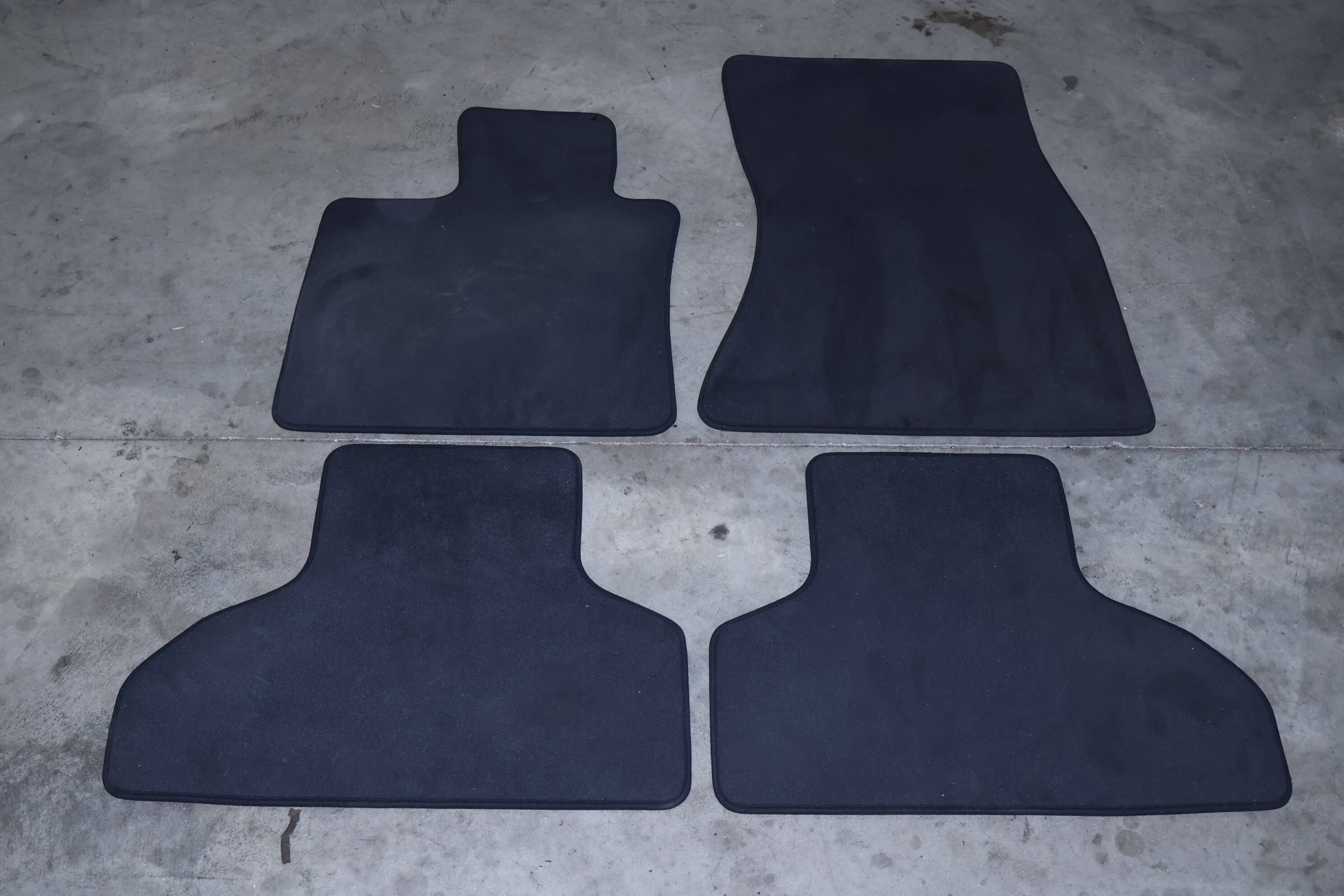 Carpet Floor Mat Set 51477329309