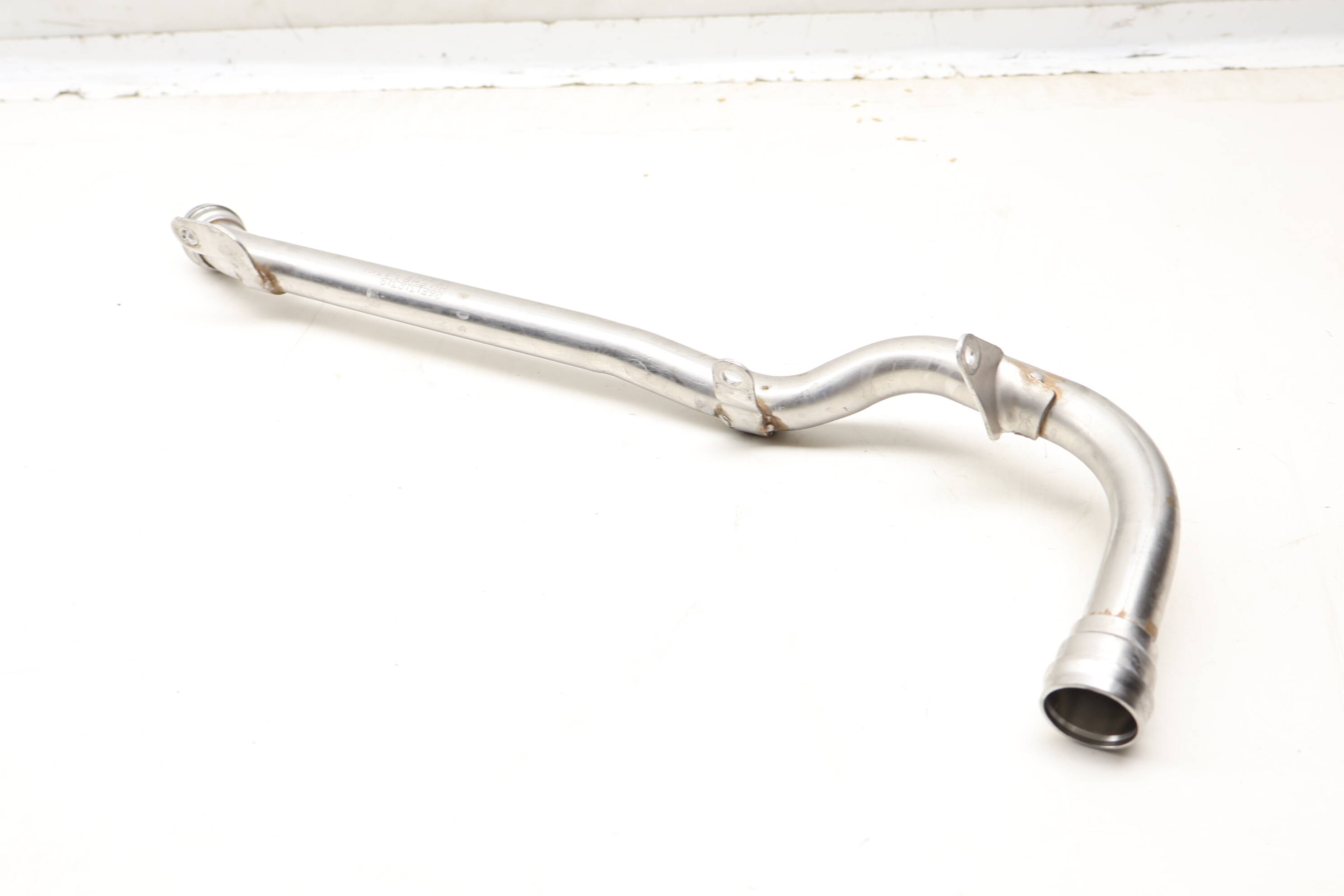 Egr / Secondary Air Pump Line / Pipe 06E131831S