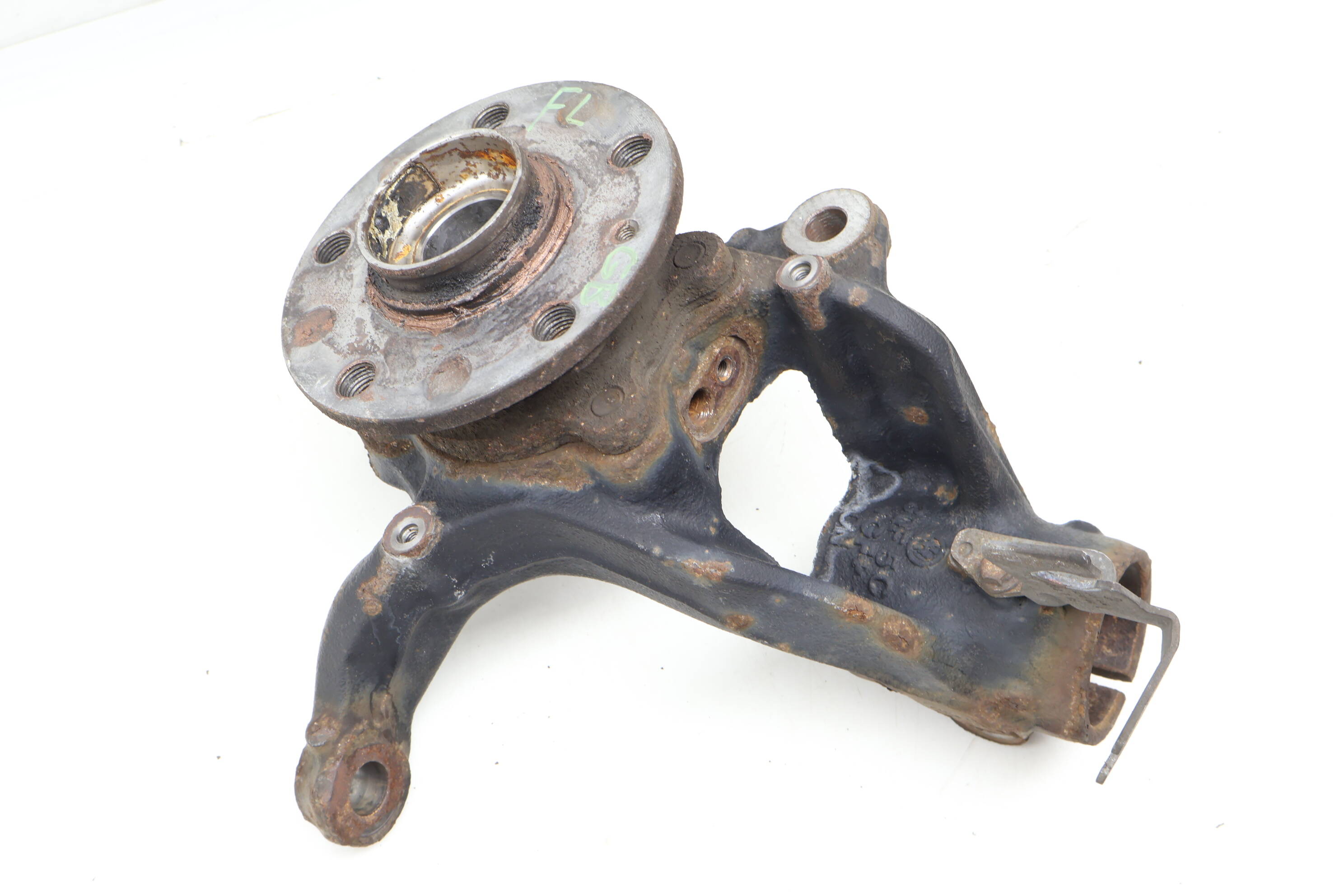 Spindle Knuckle W/ Wheel Bearing 3QF407255E