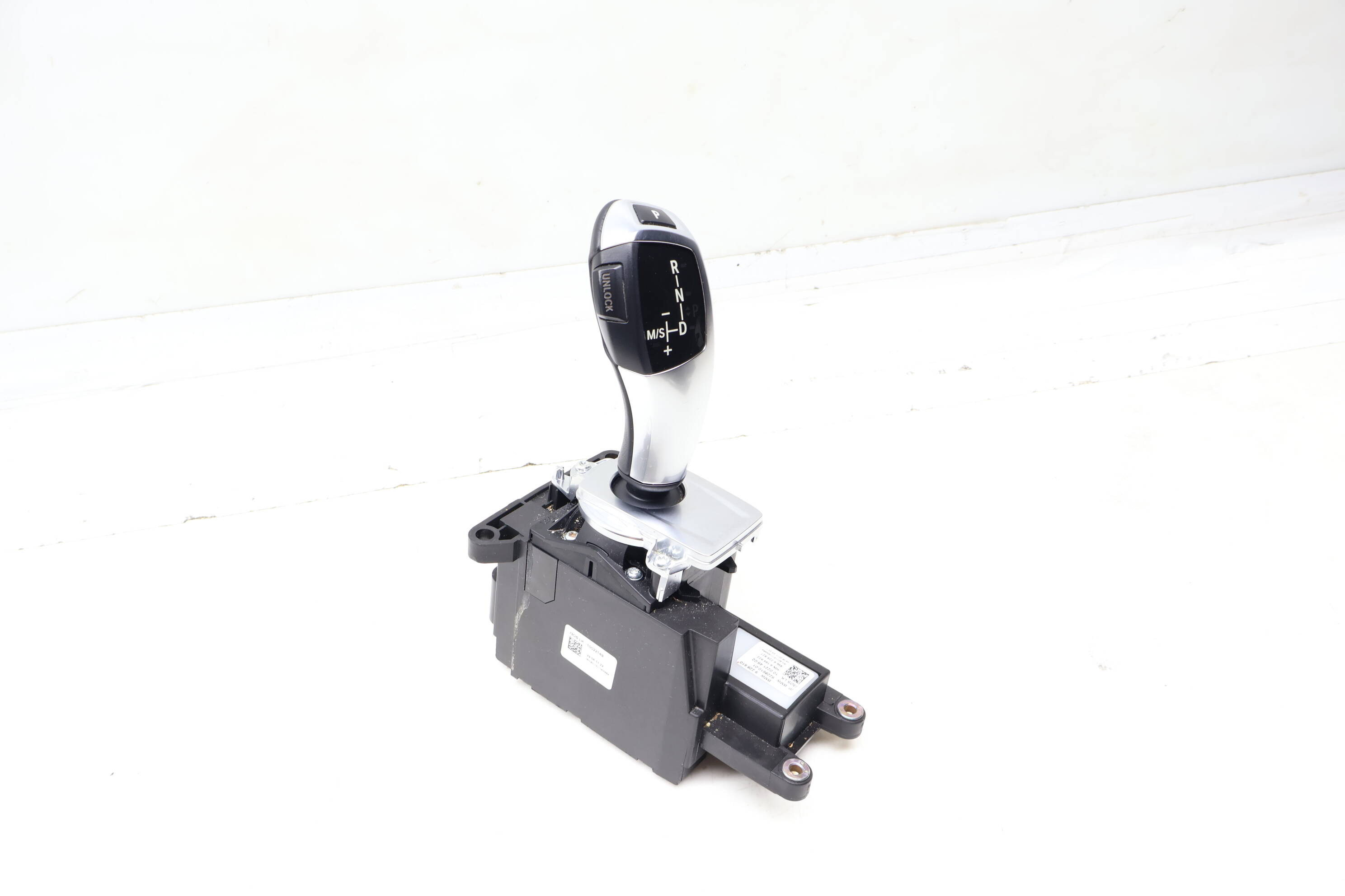 Automatic Gear Shifter Knob Assembly 61319228610