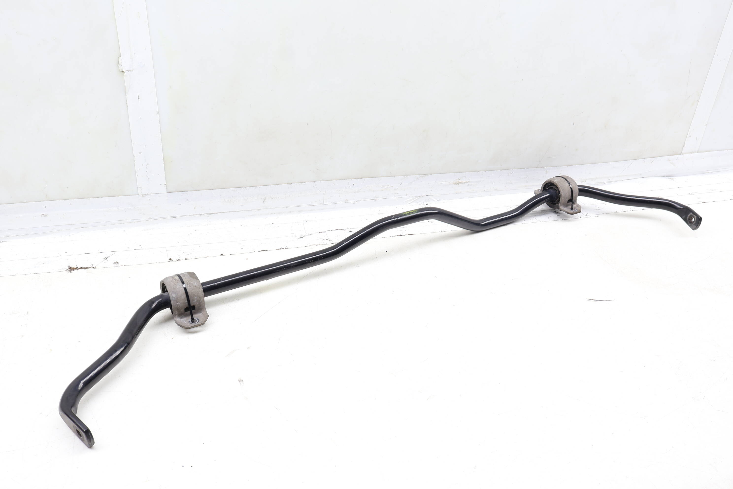 Sway / Stabilizer Bar 4M0511305R
