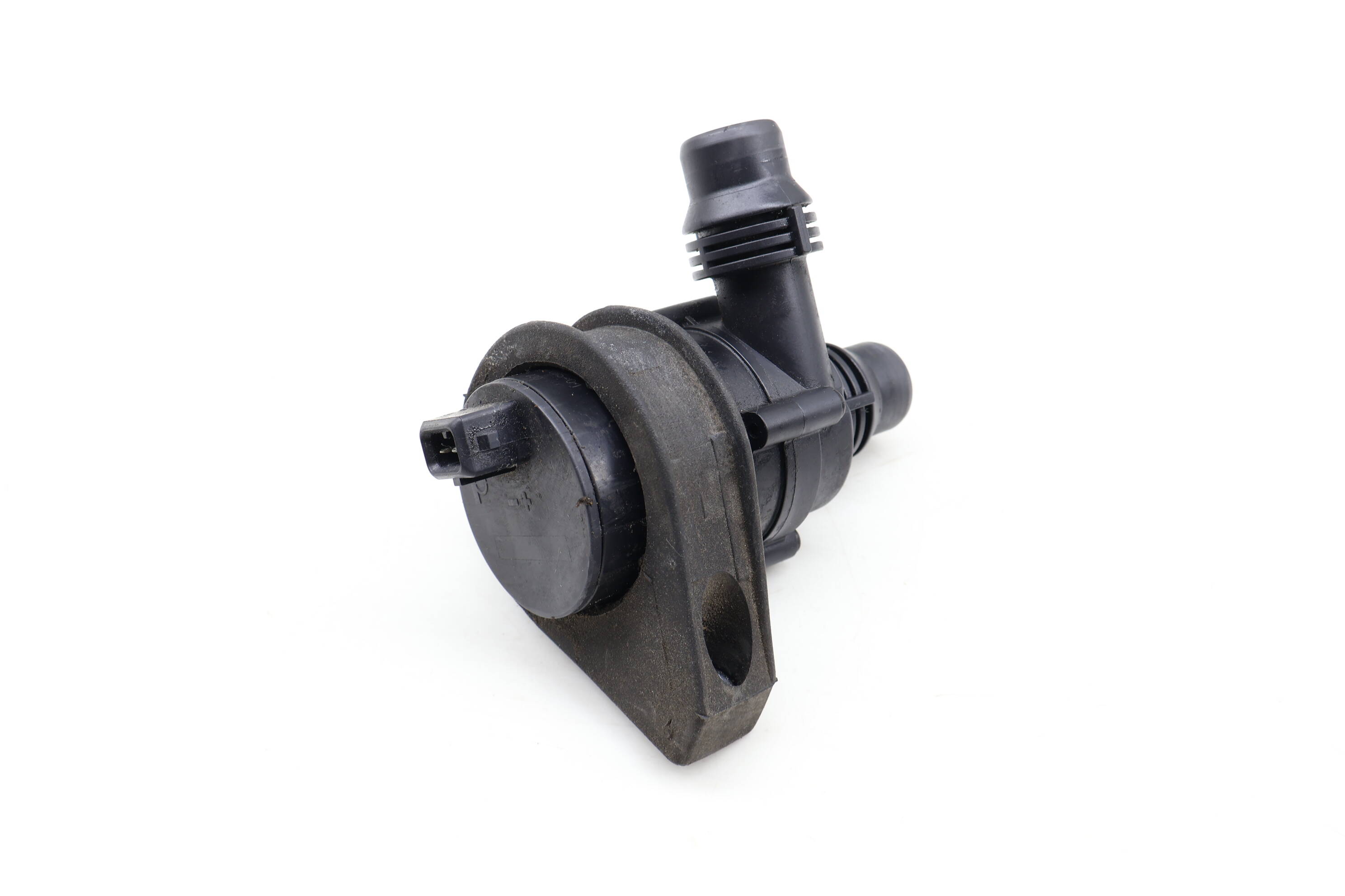 Auxiliary Water / Coolant Pump 64119197085