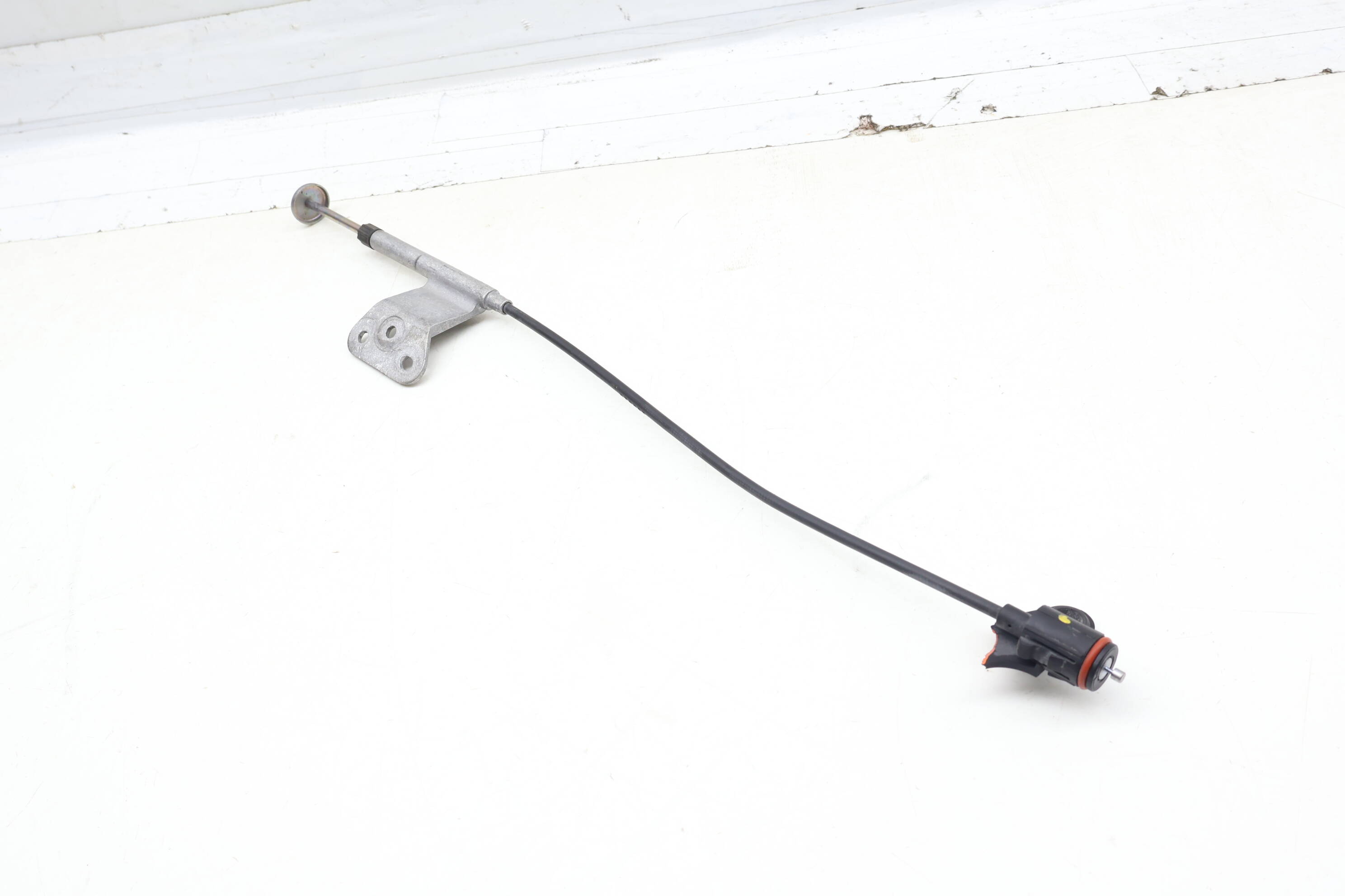 Emergency Release / Bowden Cable 4M0713045E PAB713045