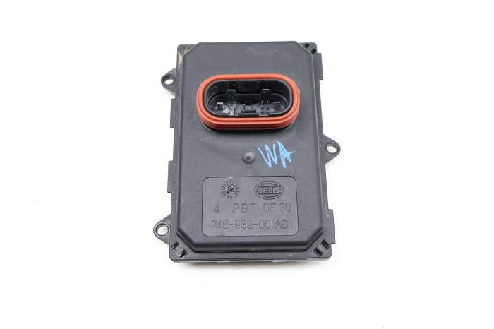 Headlight Cornering Light Control Module 7P5941329E main product photo
